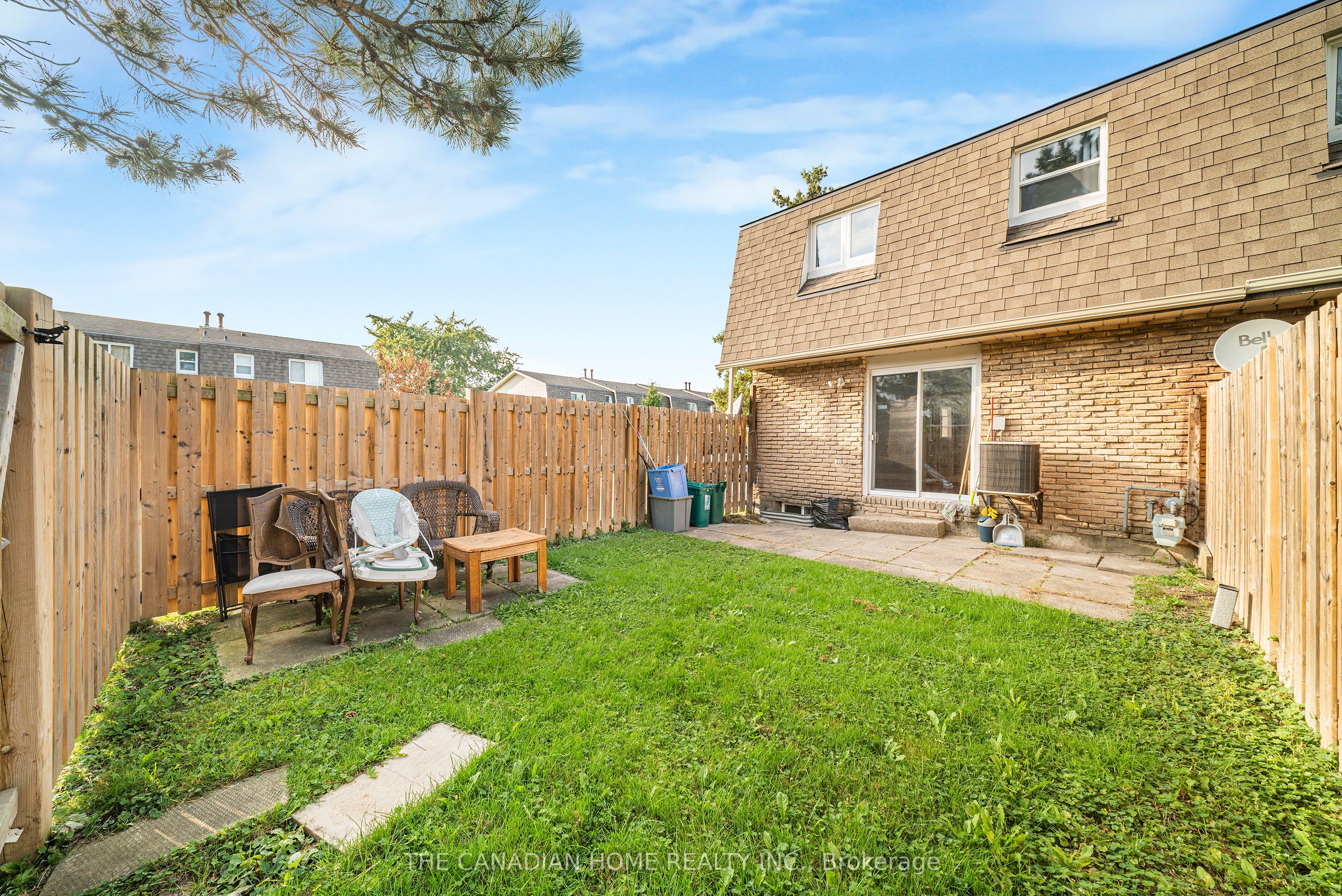 131 Rockwood Avenue 60 Property Photo 27