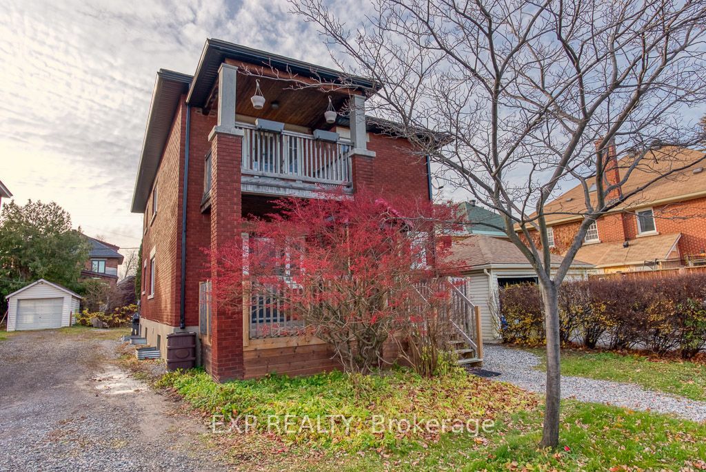 448 Holland Avenue Property Photo 2