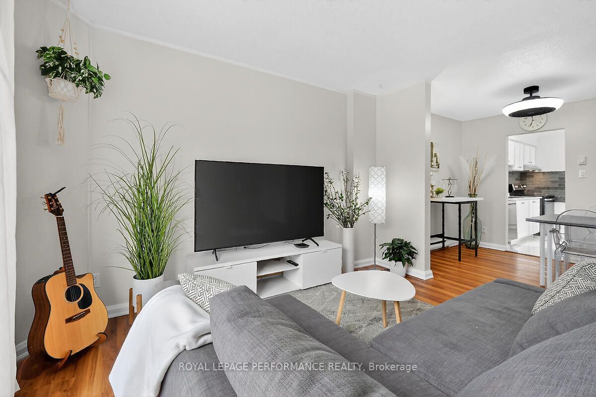 42 Compata Way 28 Property Photo 12