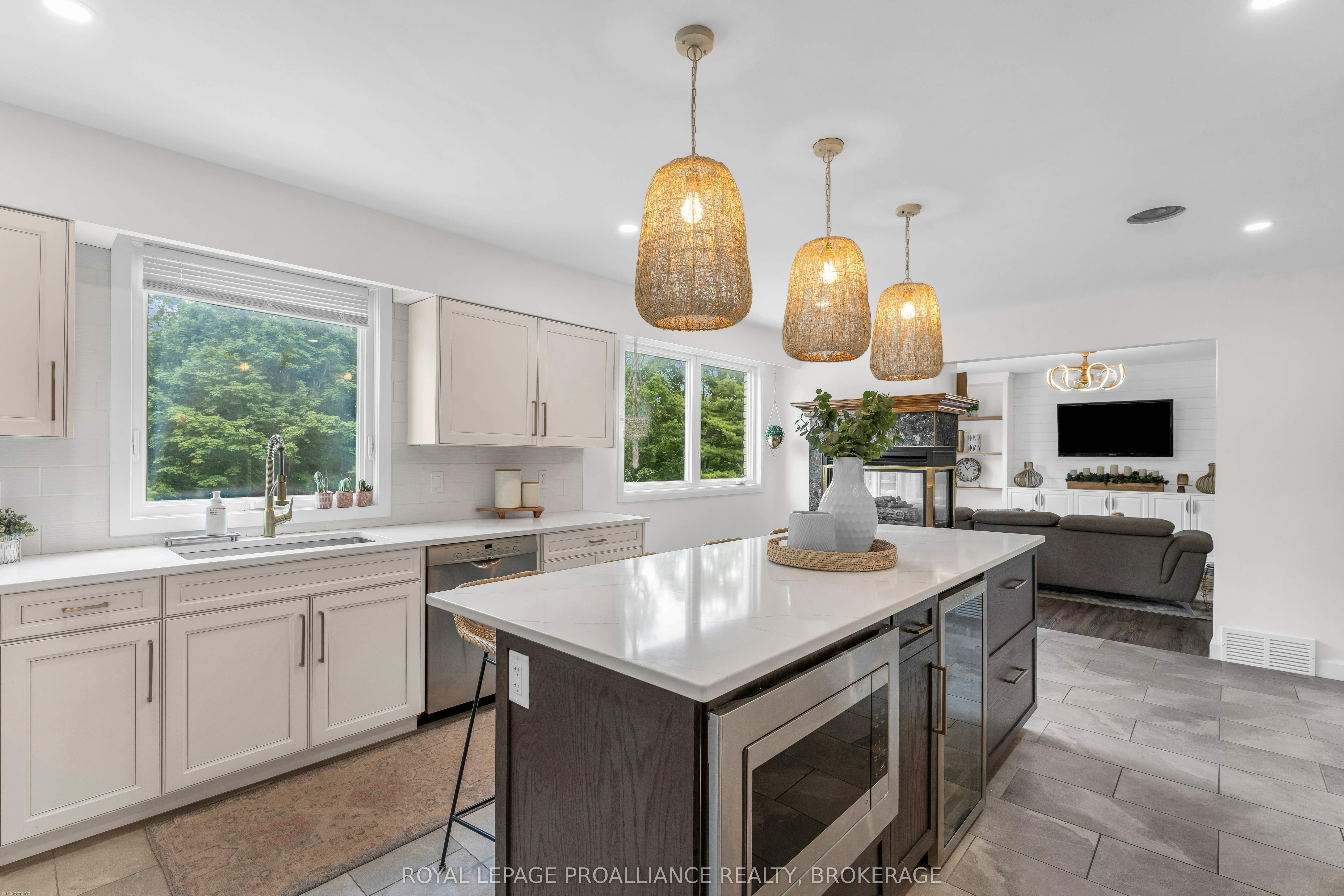 1901 Sydenham Road Property Photo 12