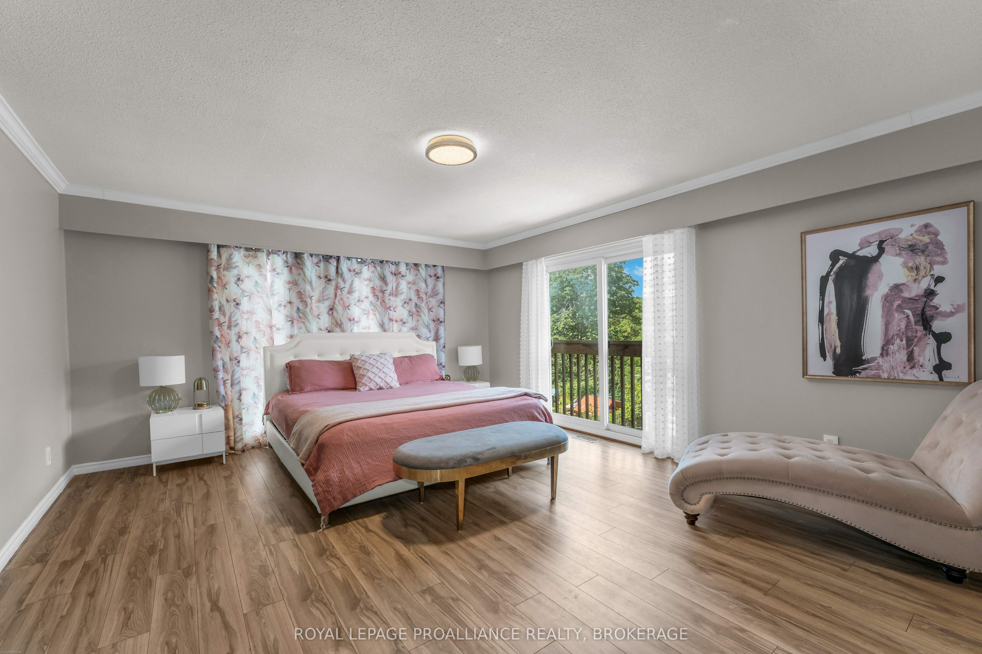 1901 Sydenham Road Property Photo 23
