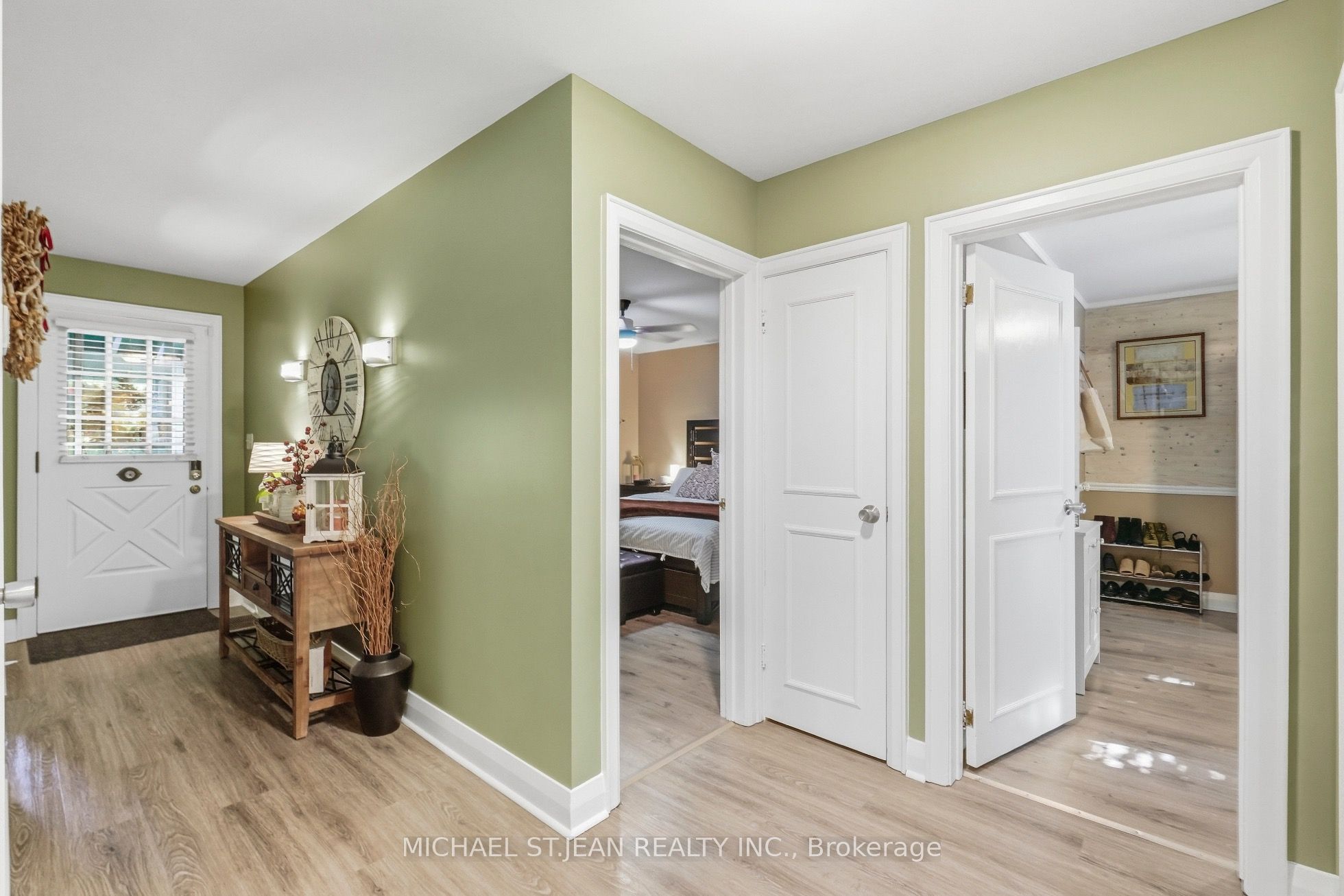 36 Pottruff Road Property Photo 15
