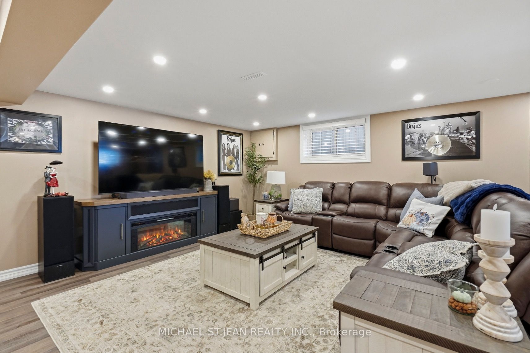 36 Pottruff Road Property Photo 22