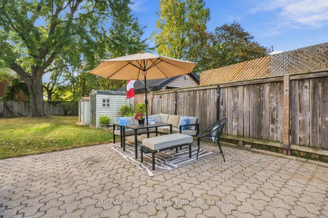36 Pottruff Road Property Photo 32