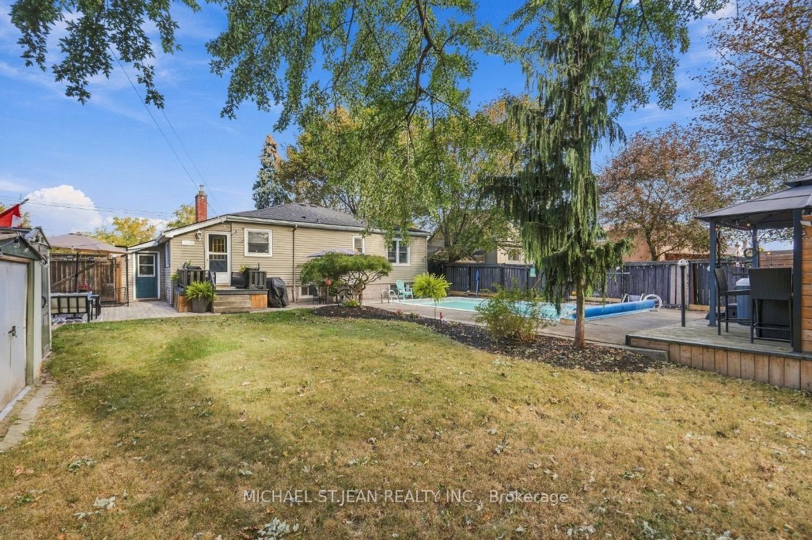 36 Pottruff Road Property Photo 34