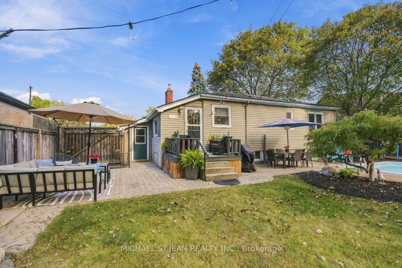 36 Pottruff Road Property Photo 35