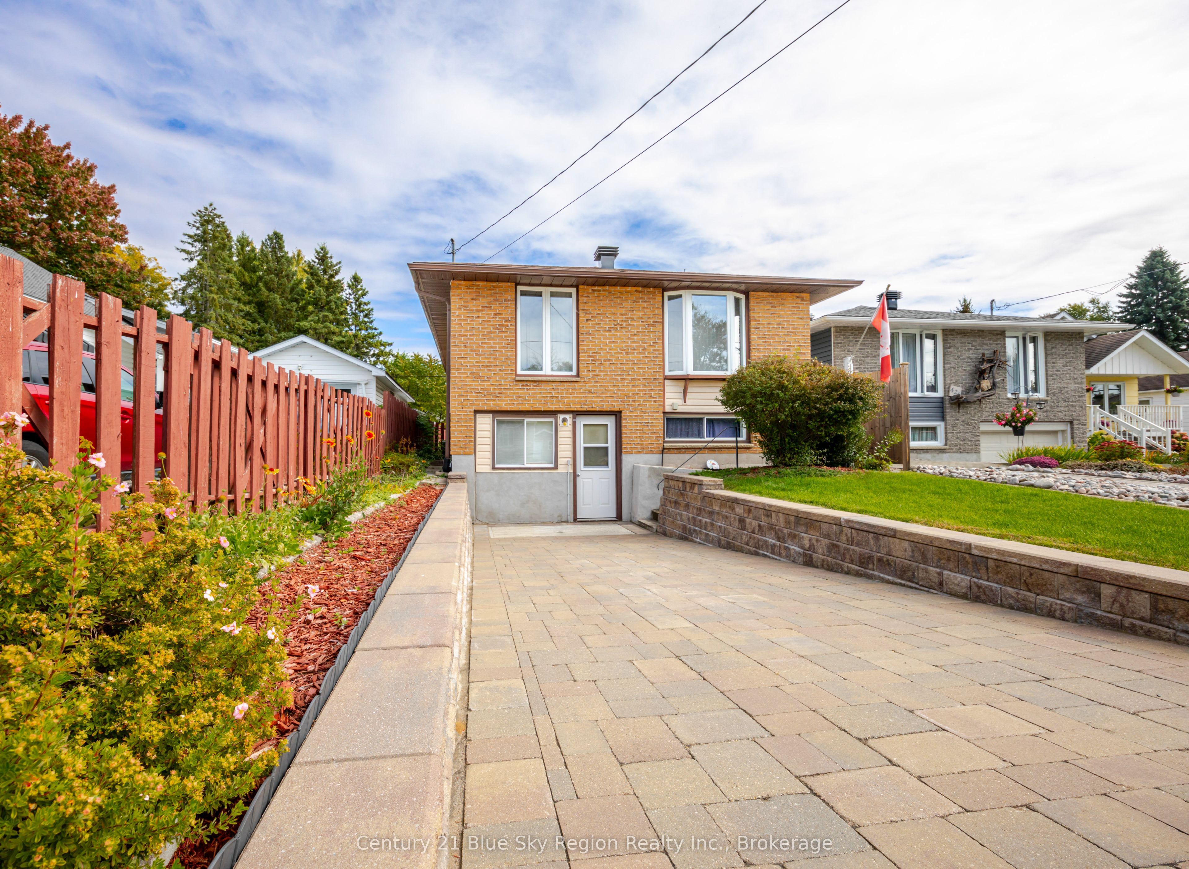 430 Aubrey Street Property Photo 1