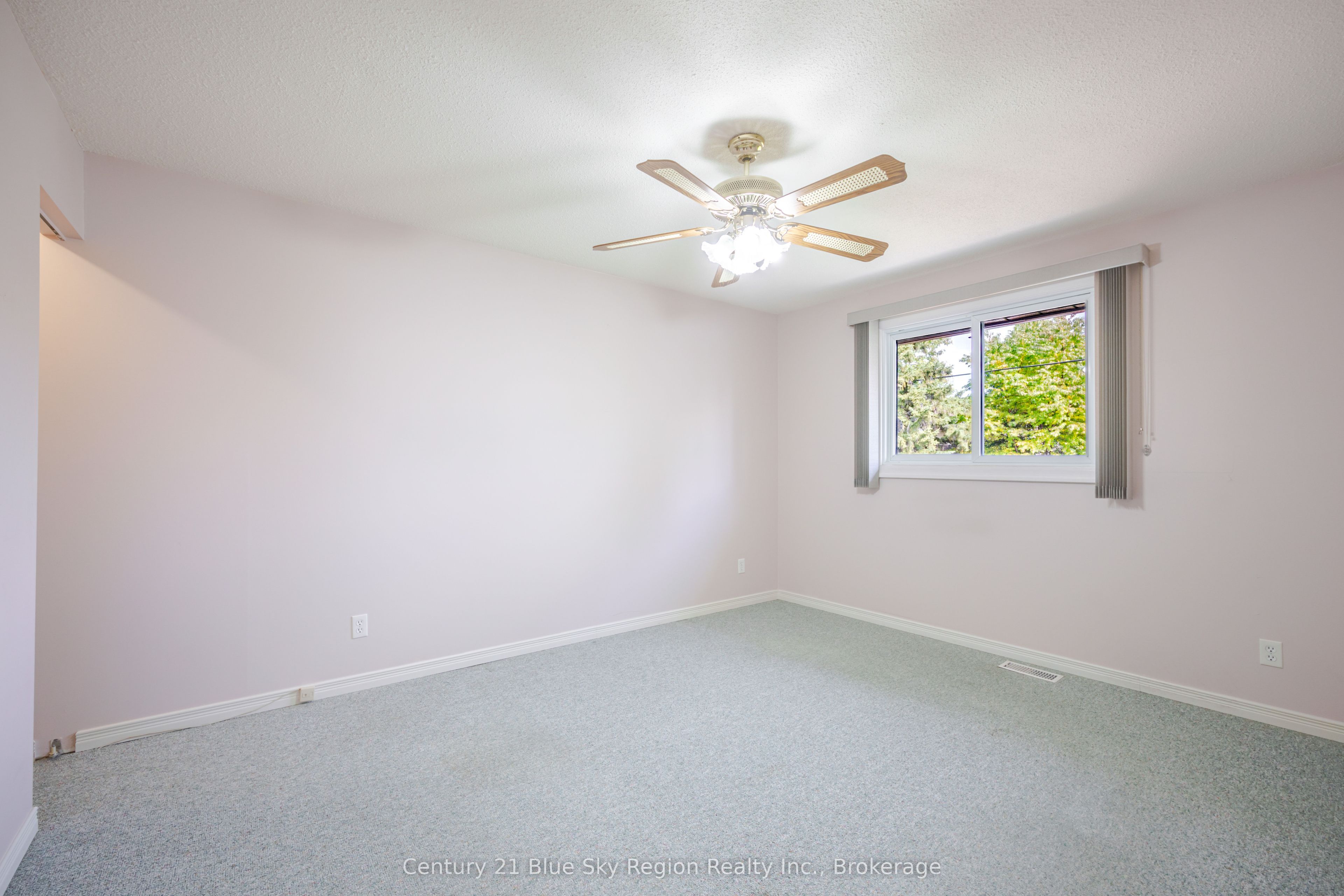430 Aubrey Street Property Photo 10