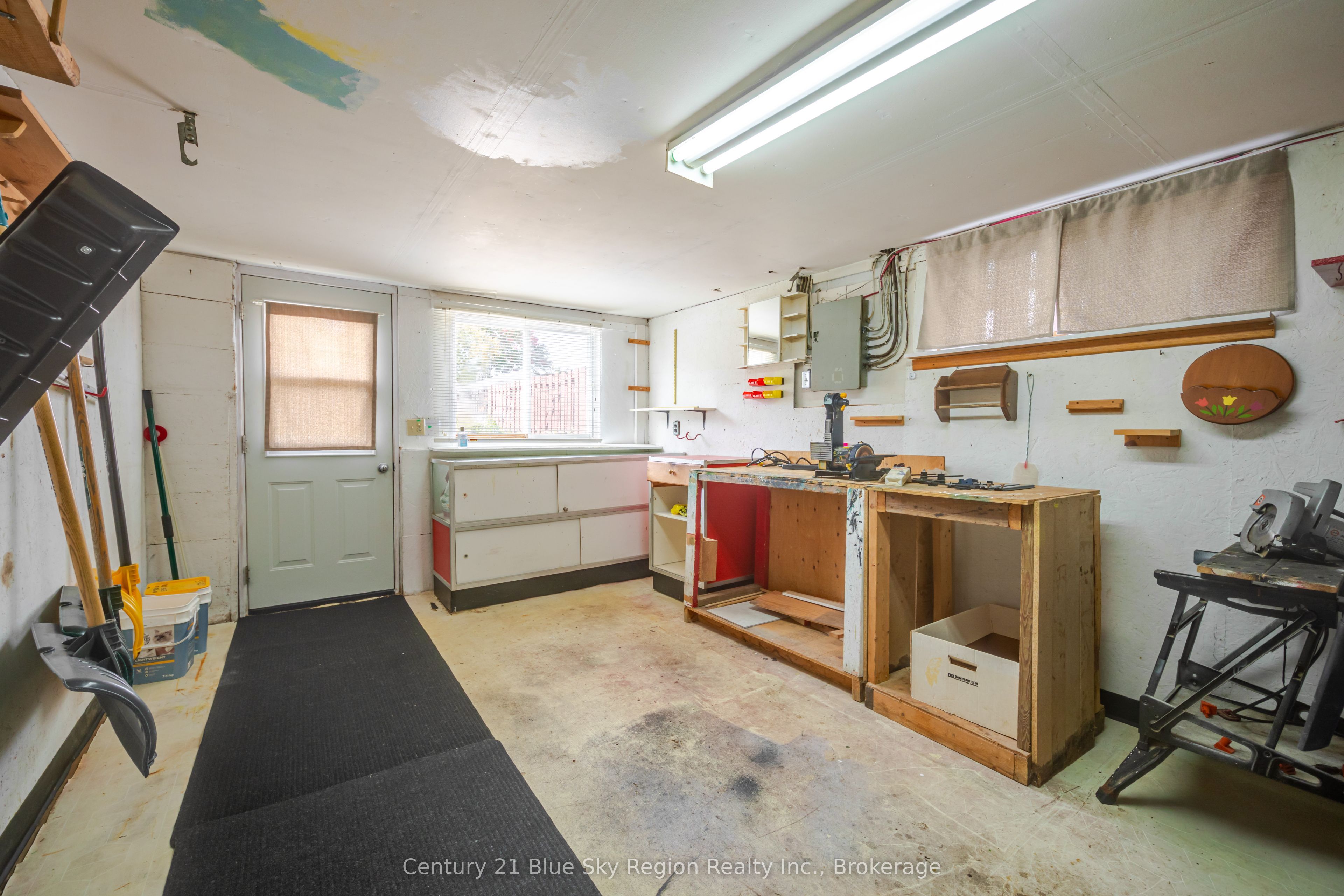 430 Aubrey Street Property Photo 26