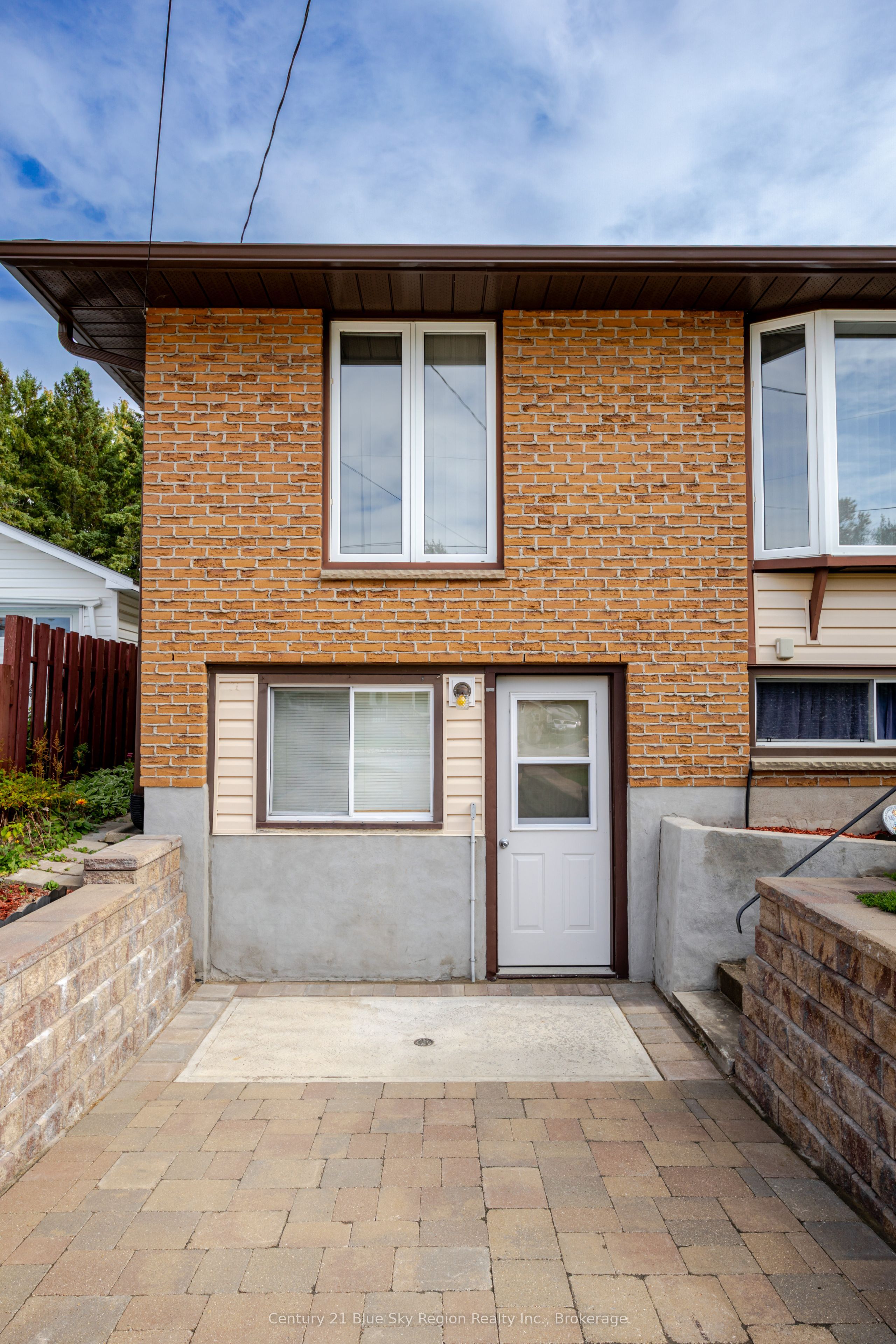 430 Aubrey Street Property Photo 27