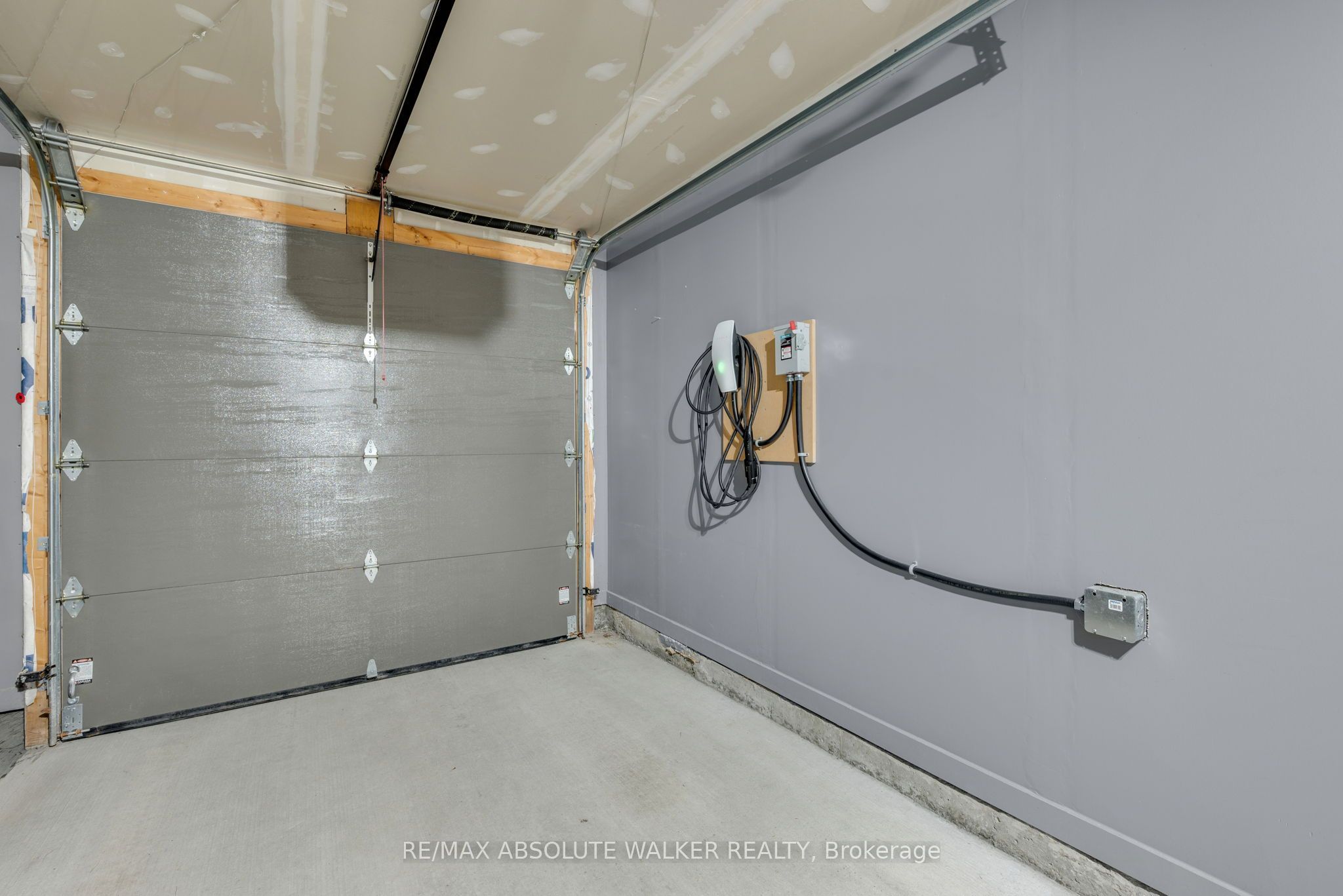 235 Pisces Terrace Property Photo 24