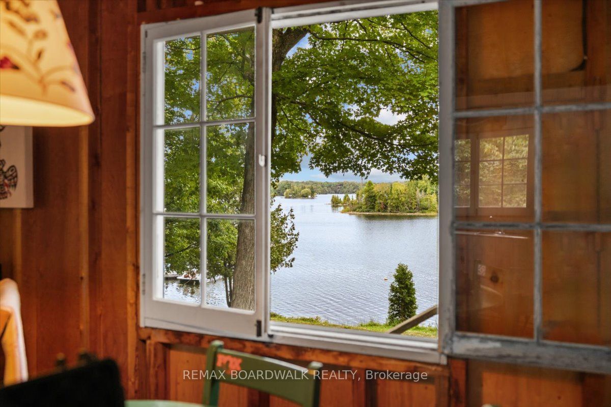 648 Bellows Bay Point Property Photo 18