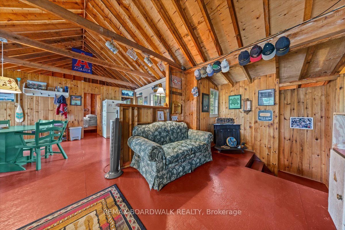 648 Bellows Bay Point Property Photo 23