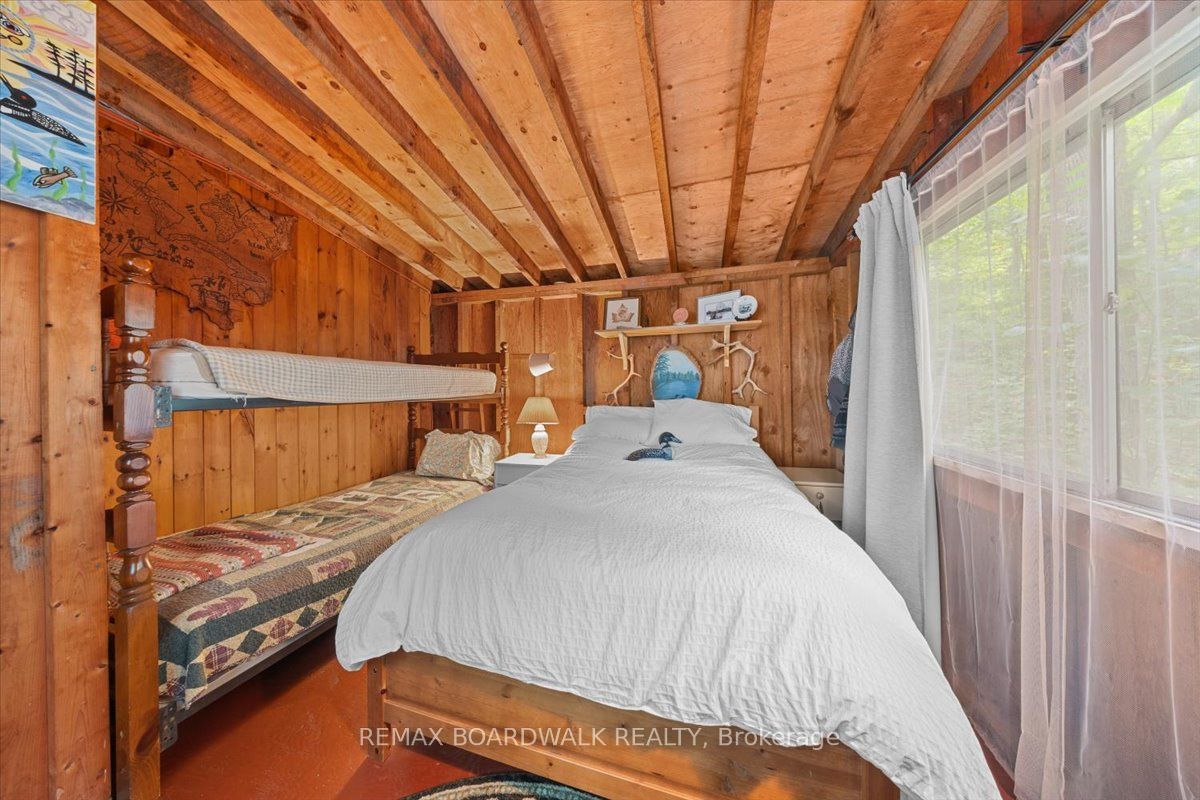 648 Bellows Bay Point Property Photo 28