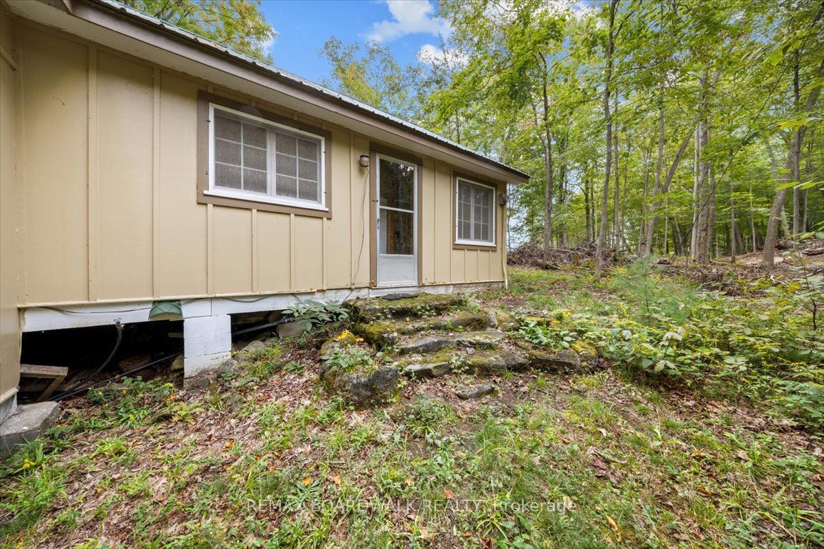 648 Bellows Bay Point Property Photo 30