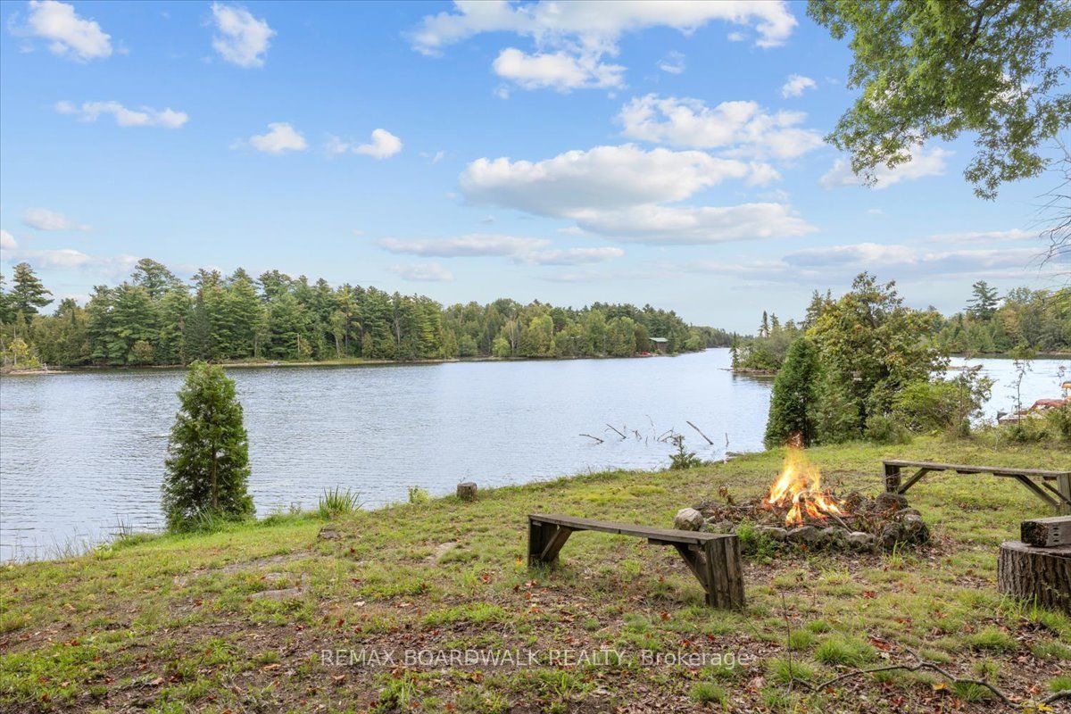 648 Bellows Bay Point Property Photo 36