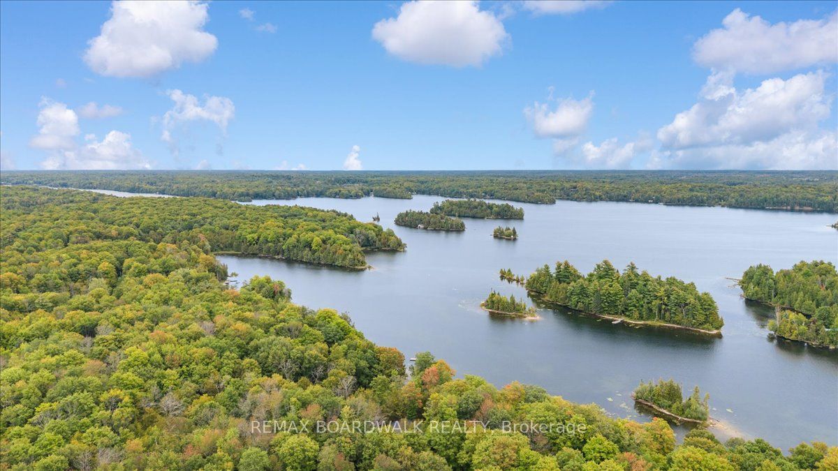 648 Bellows Bay Point Property Photo 44