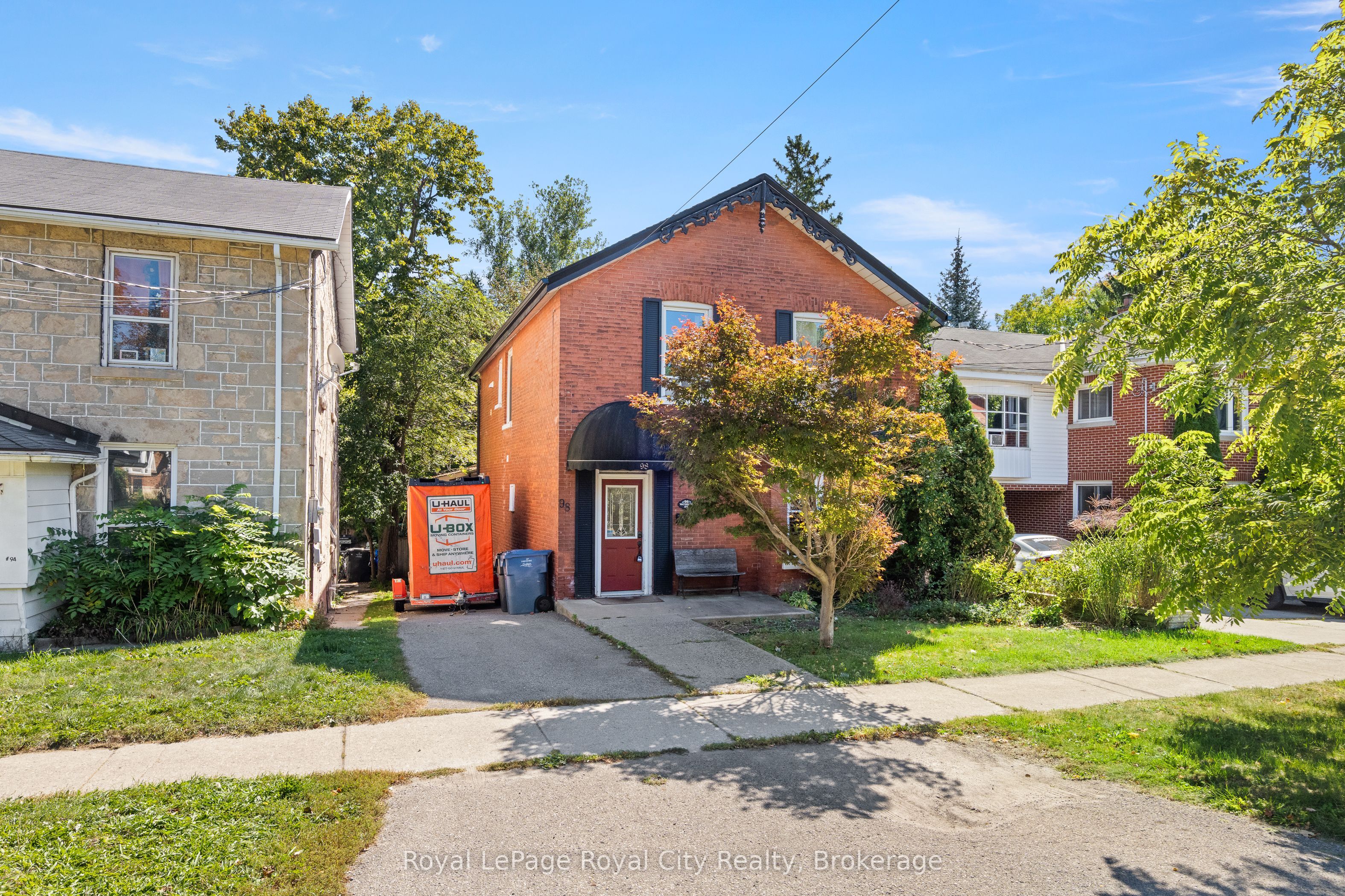 98 Waterloo Avenue Property Photo 1