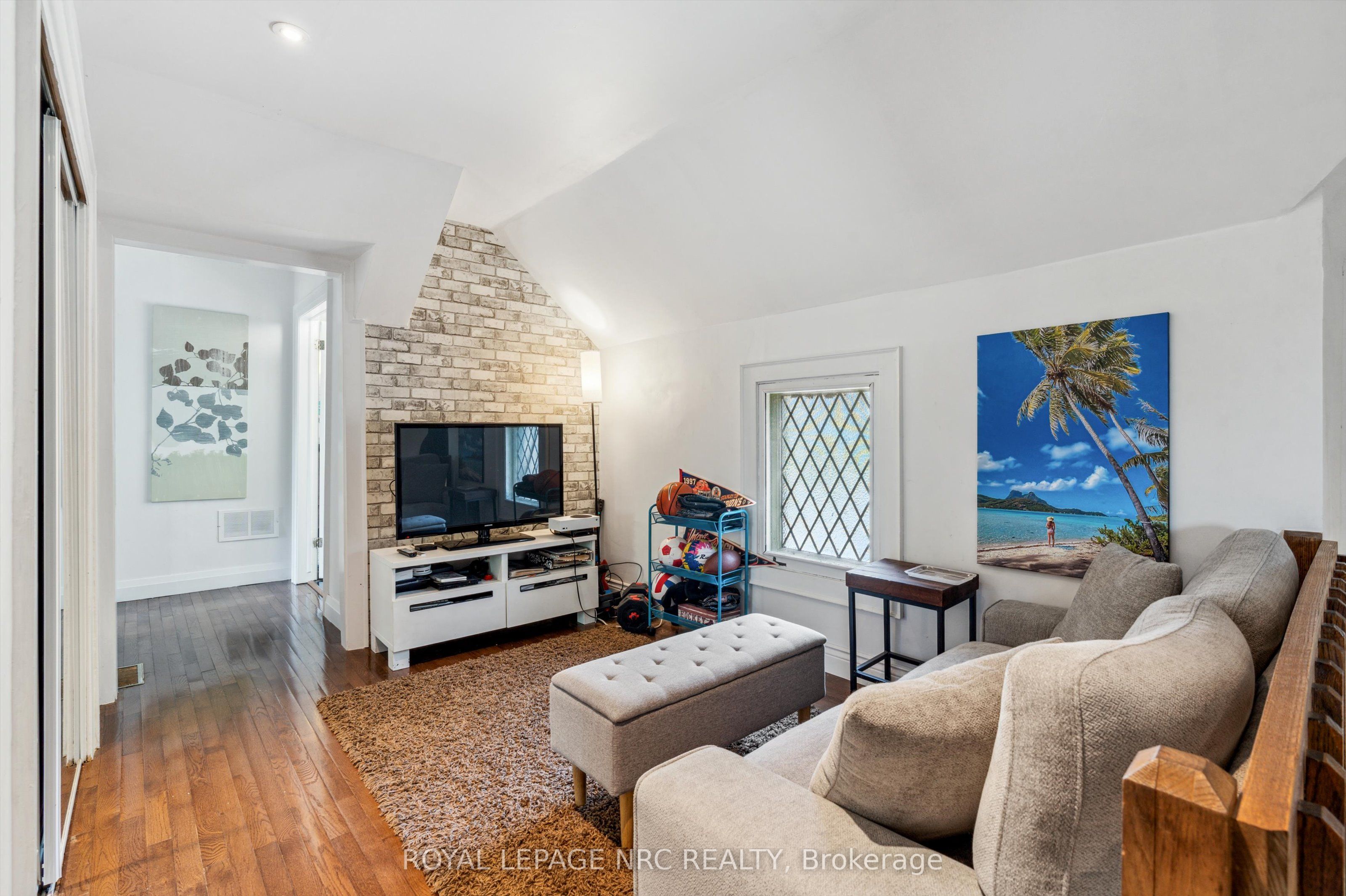 75 Yates Street Property Photo 28