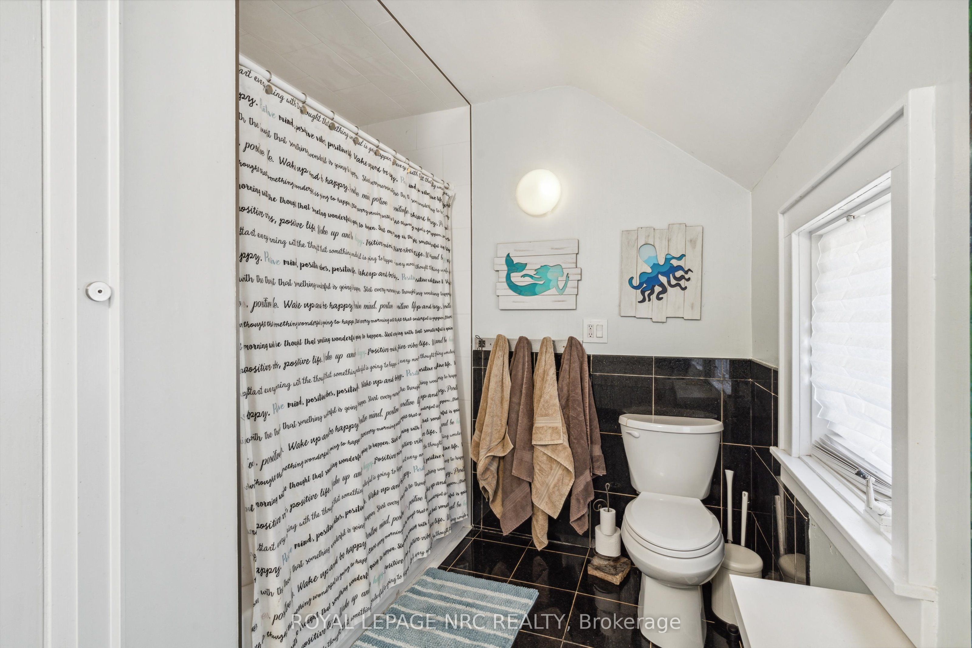 75 Yates Street Property Photo 35