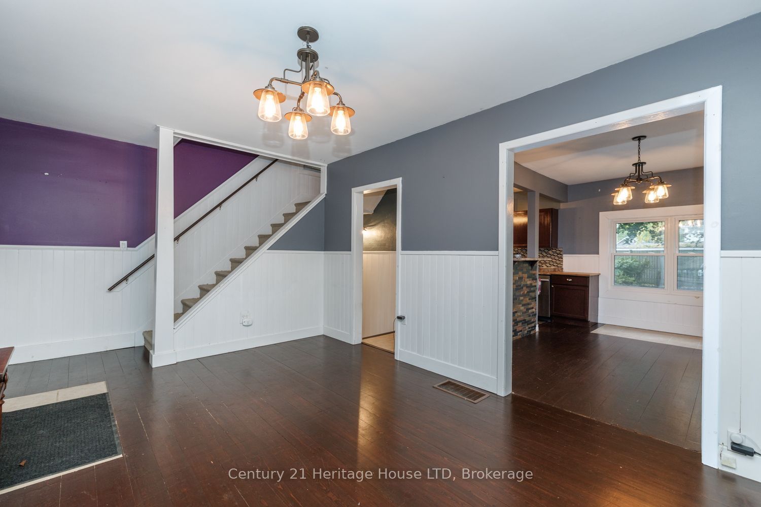 305 Phipps Street S Property Photo 5