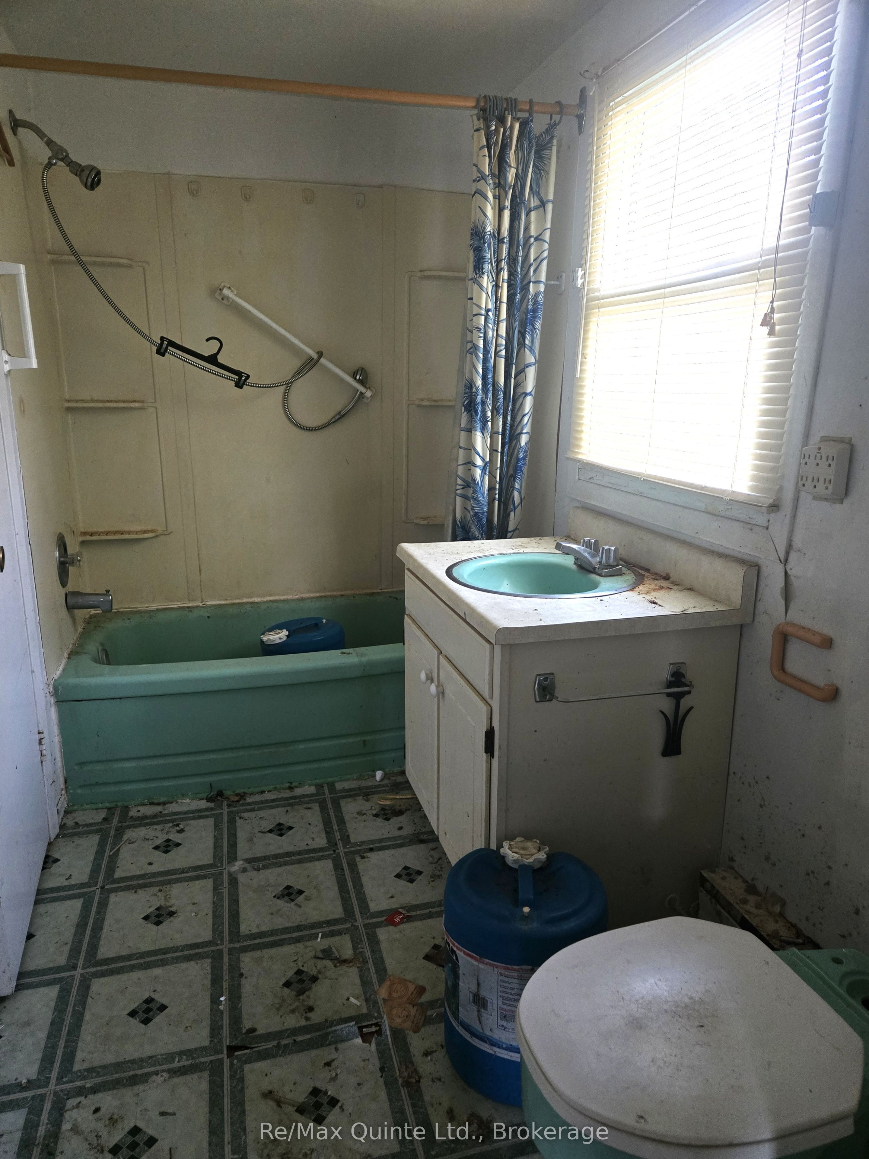 73 Charles Road Property Photo 16