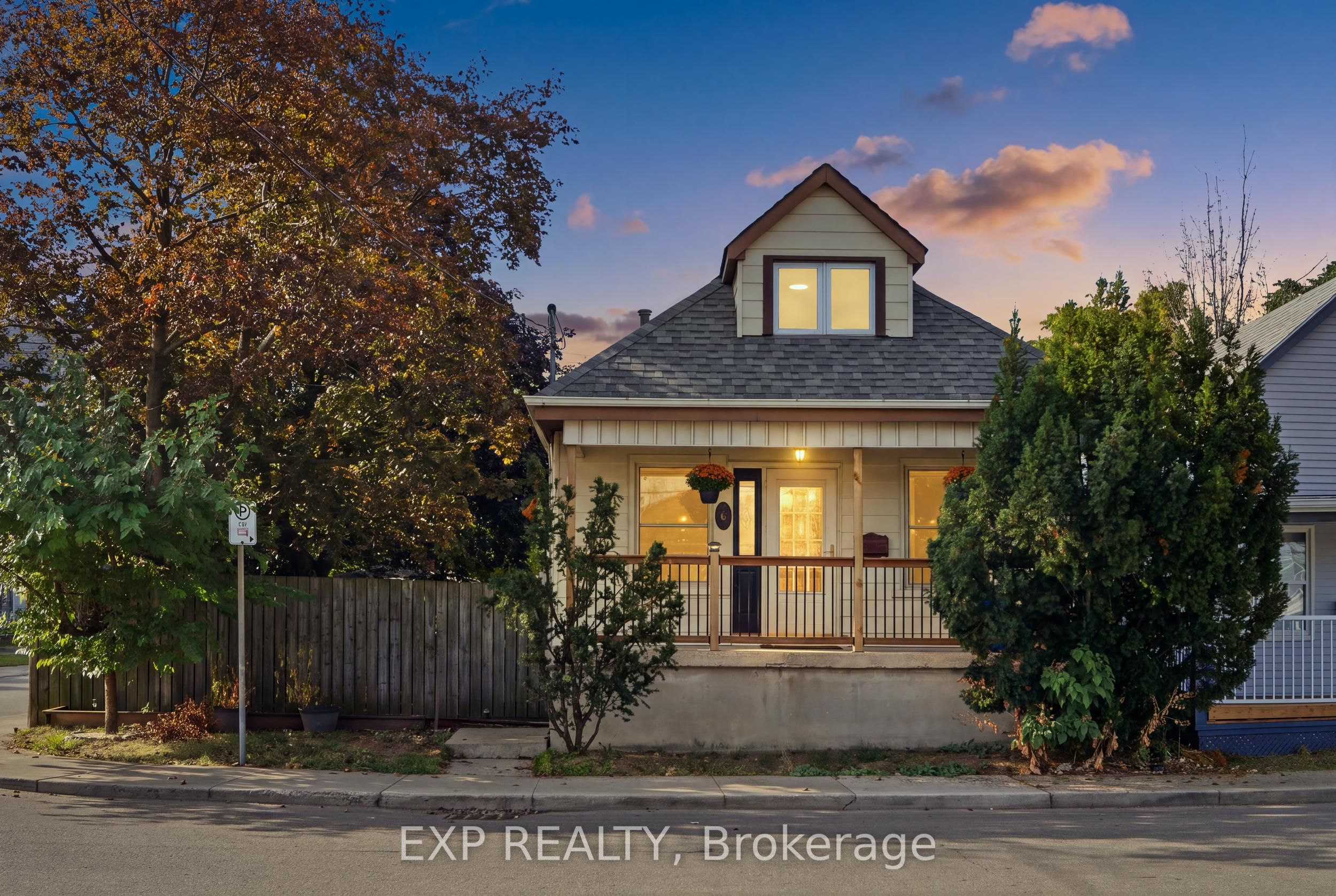 264 Britannia Avenue Property Photo 1