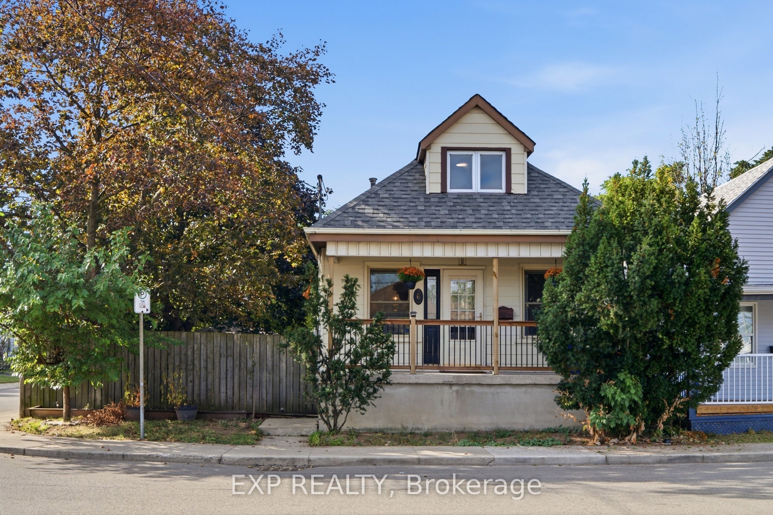 264 Britannia Avenue Property Photo 3