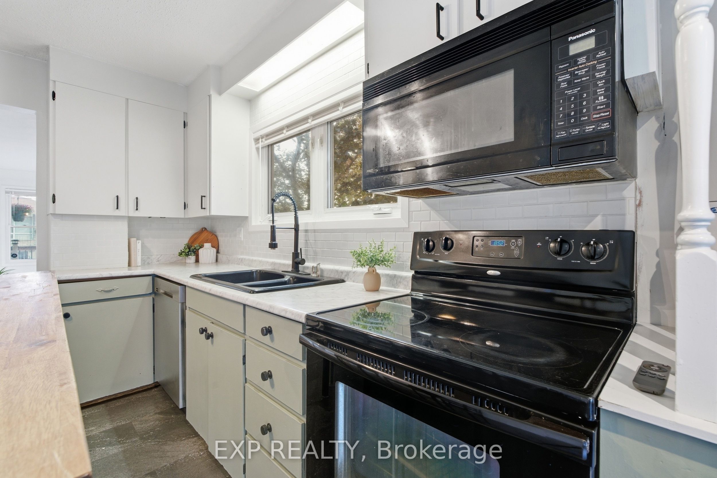 264 Britannia Avenue Property Photo 10