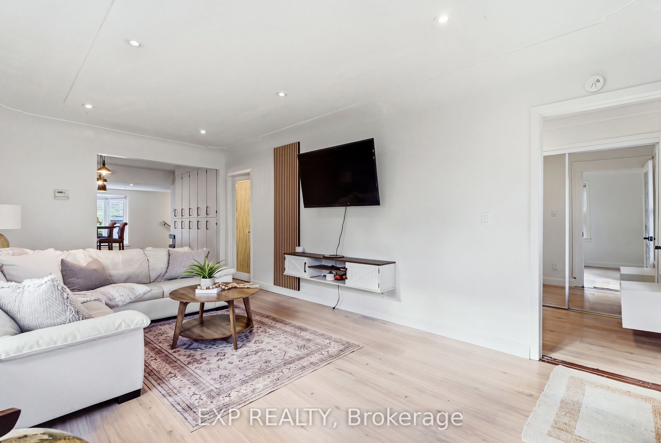 264 Britannia Avenue Property Photo 14