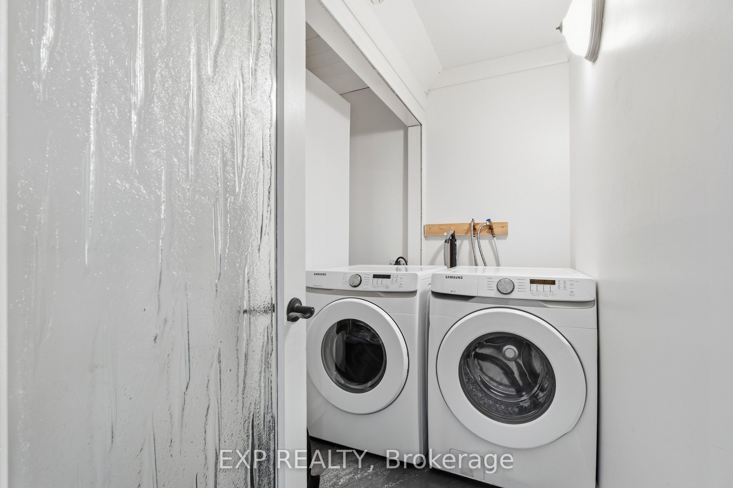 264 Britannia Avenue Property Photo 15