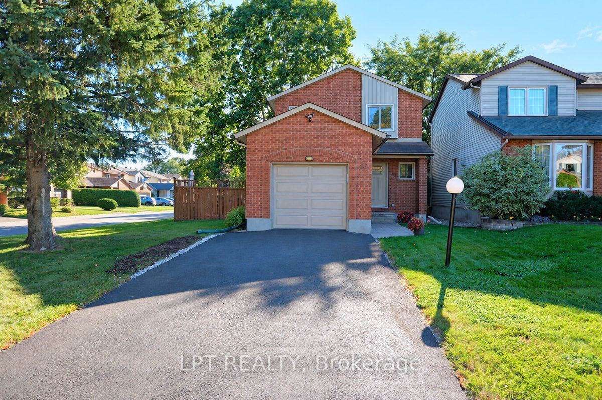 65 Coolspring Crescent