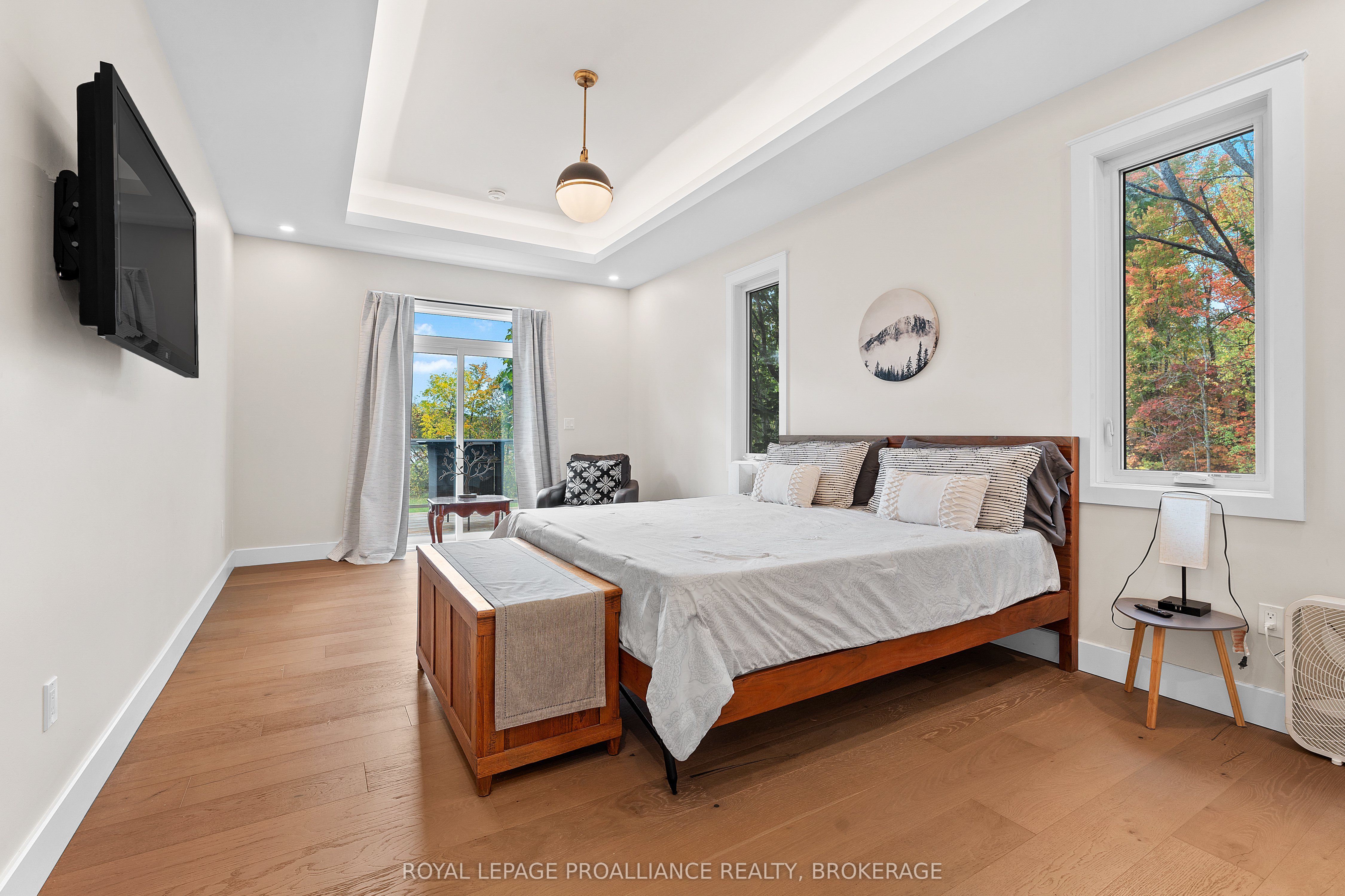 1888 Sunbury Road Property Photo 15