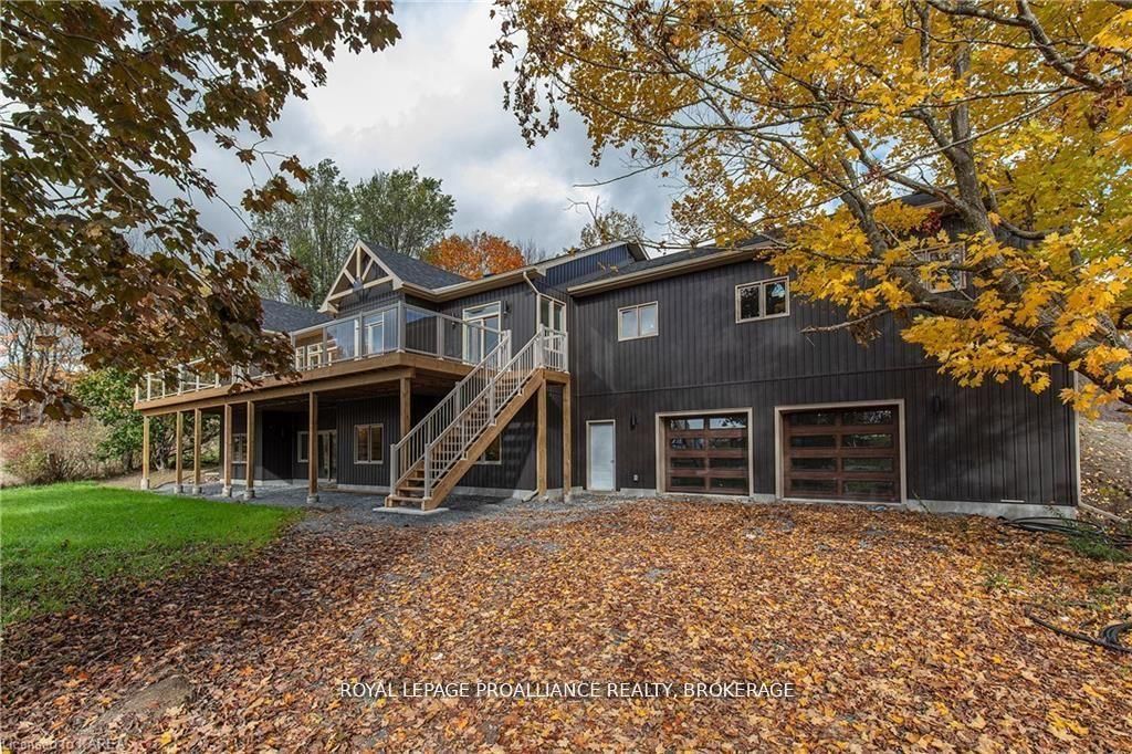 1888 Sunbury Road Property Photo 41
