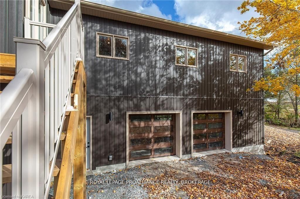 1888 Sunbury Road Property Photo 42