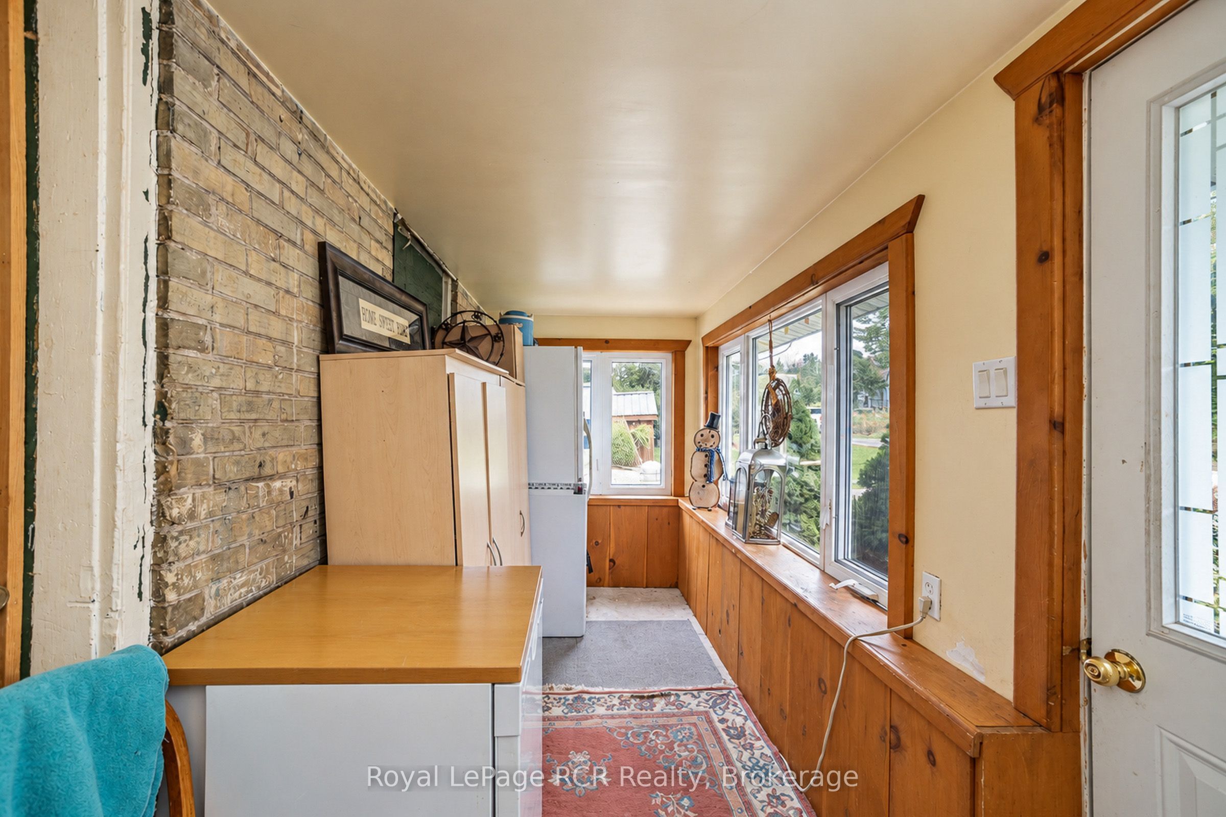 103 Scott Street Property Photo 4