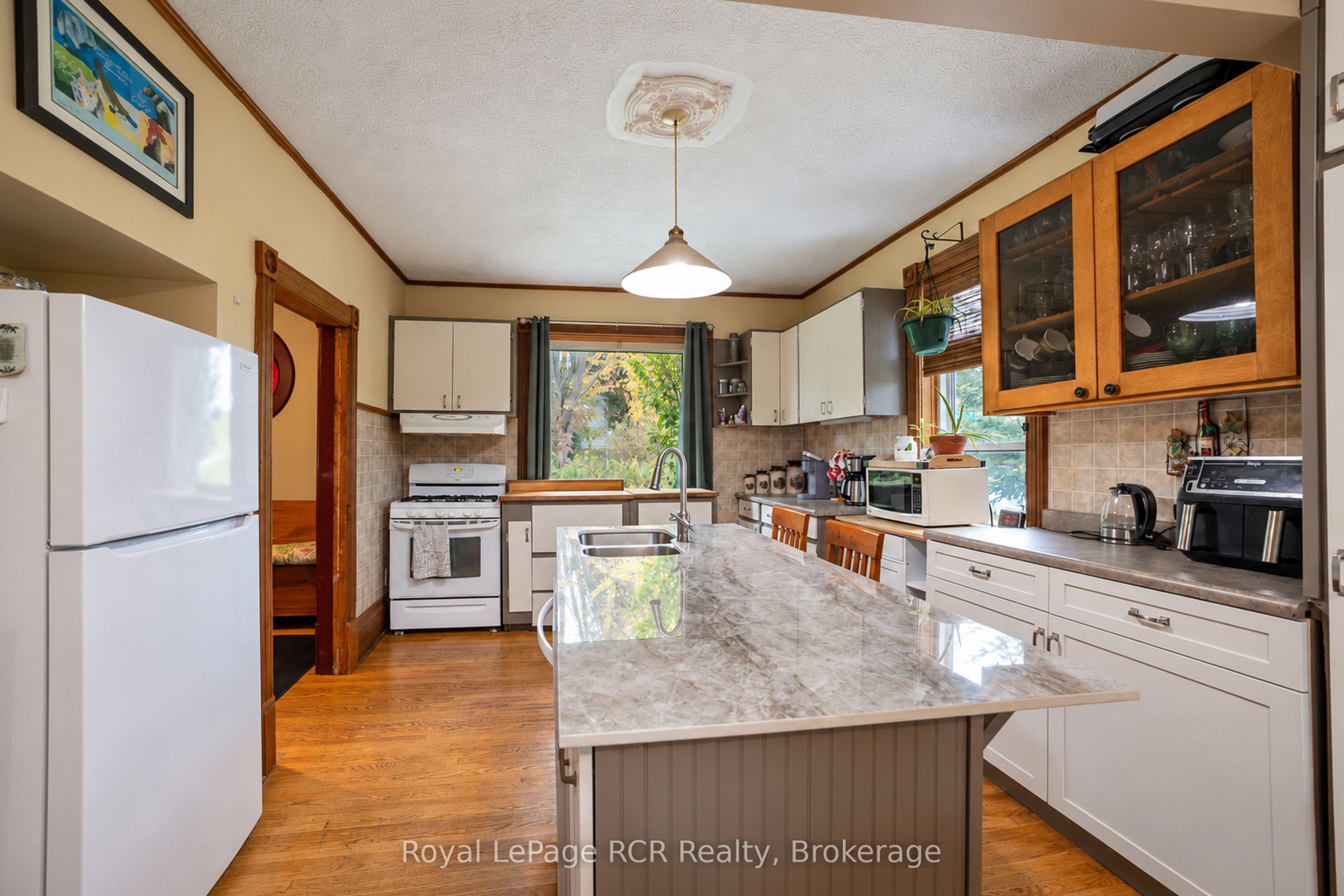 103 Scott Street Property Photo 10