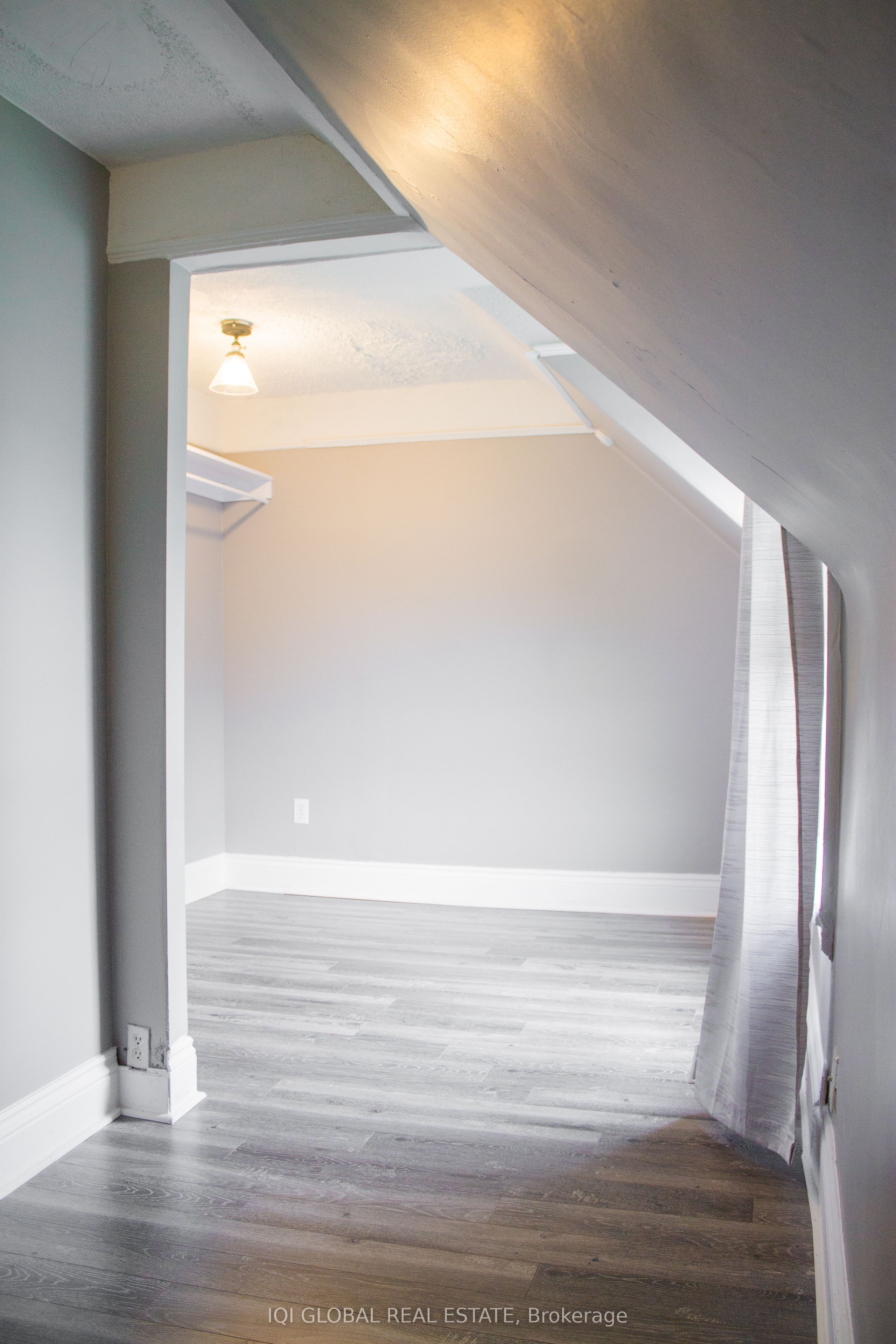 65 Holmes Avenue Property Photo 20