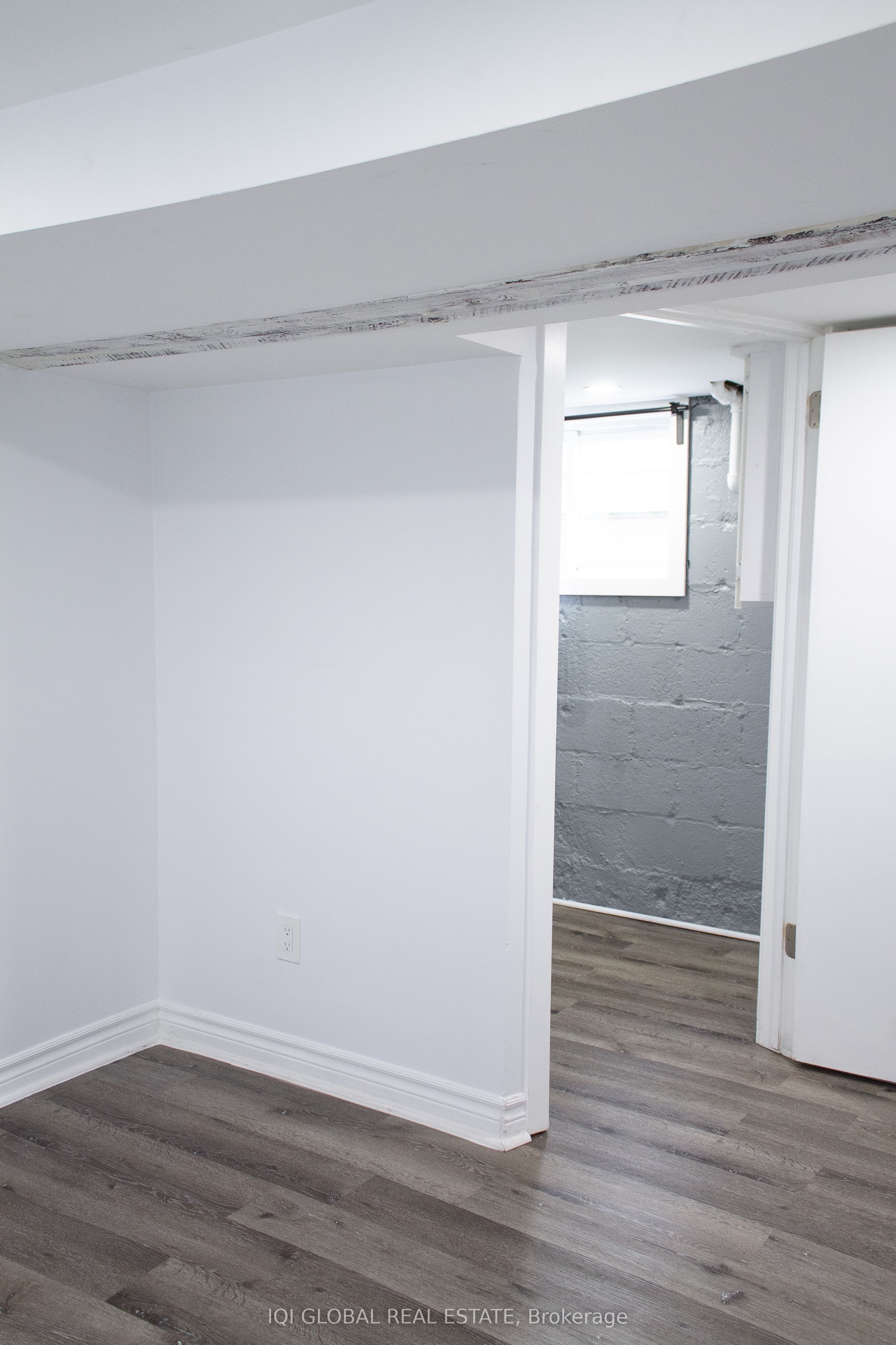 65 Holmes Avenue Property Photo 27