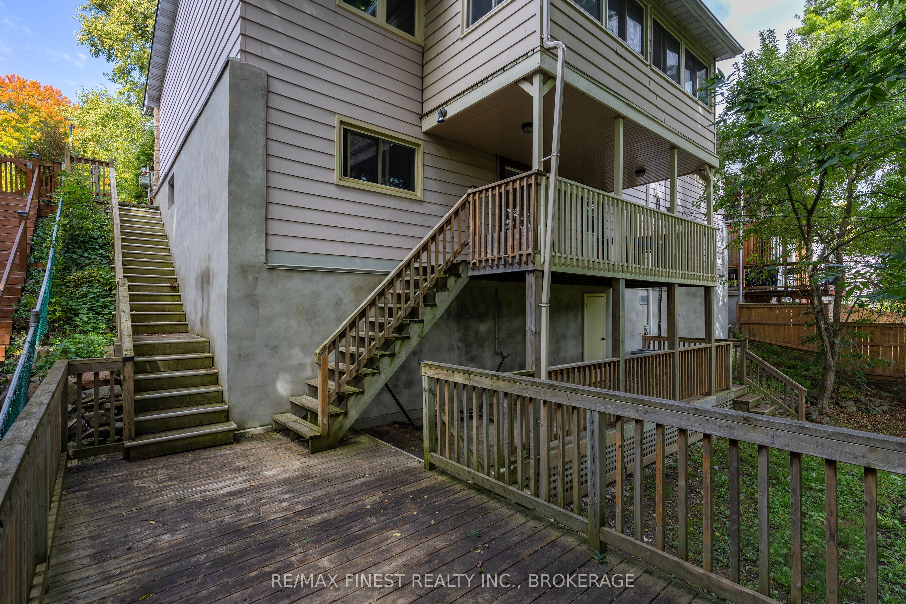 933 Mayfair Crescent Property Photo 45