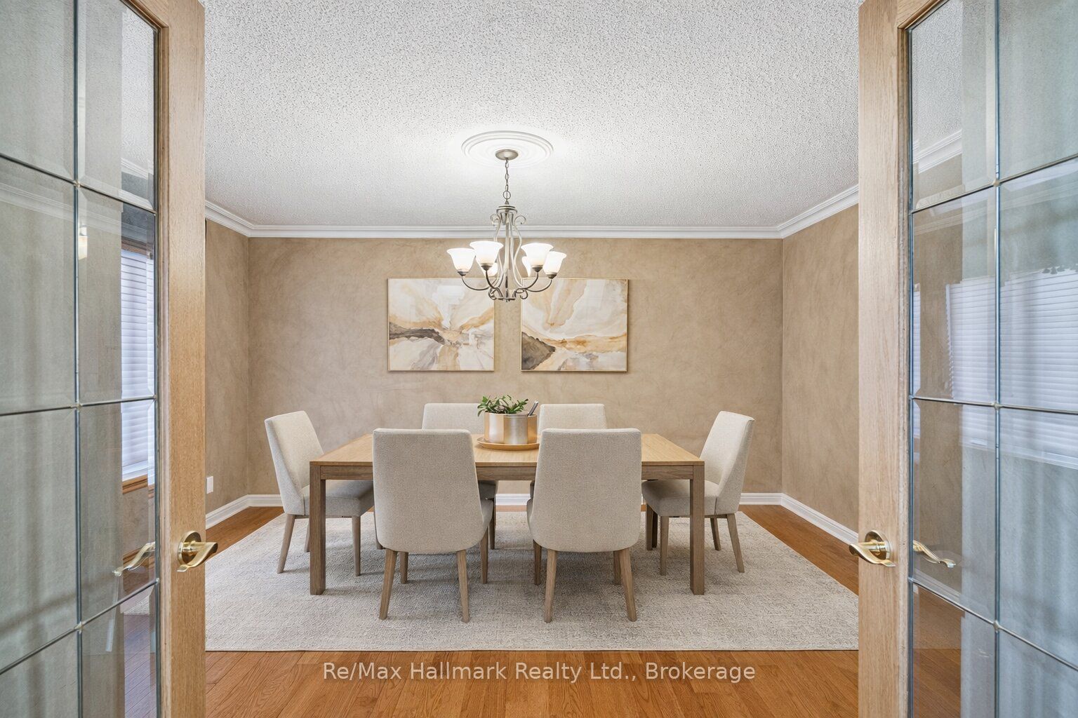 232 Eighth Road E Property Photo 14