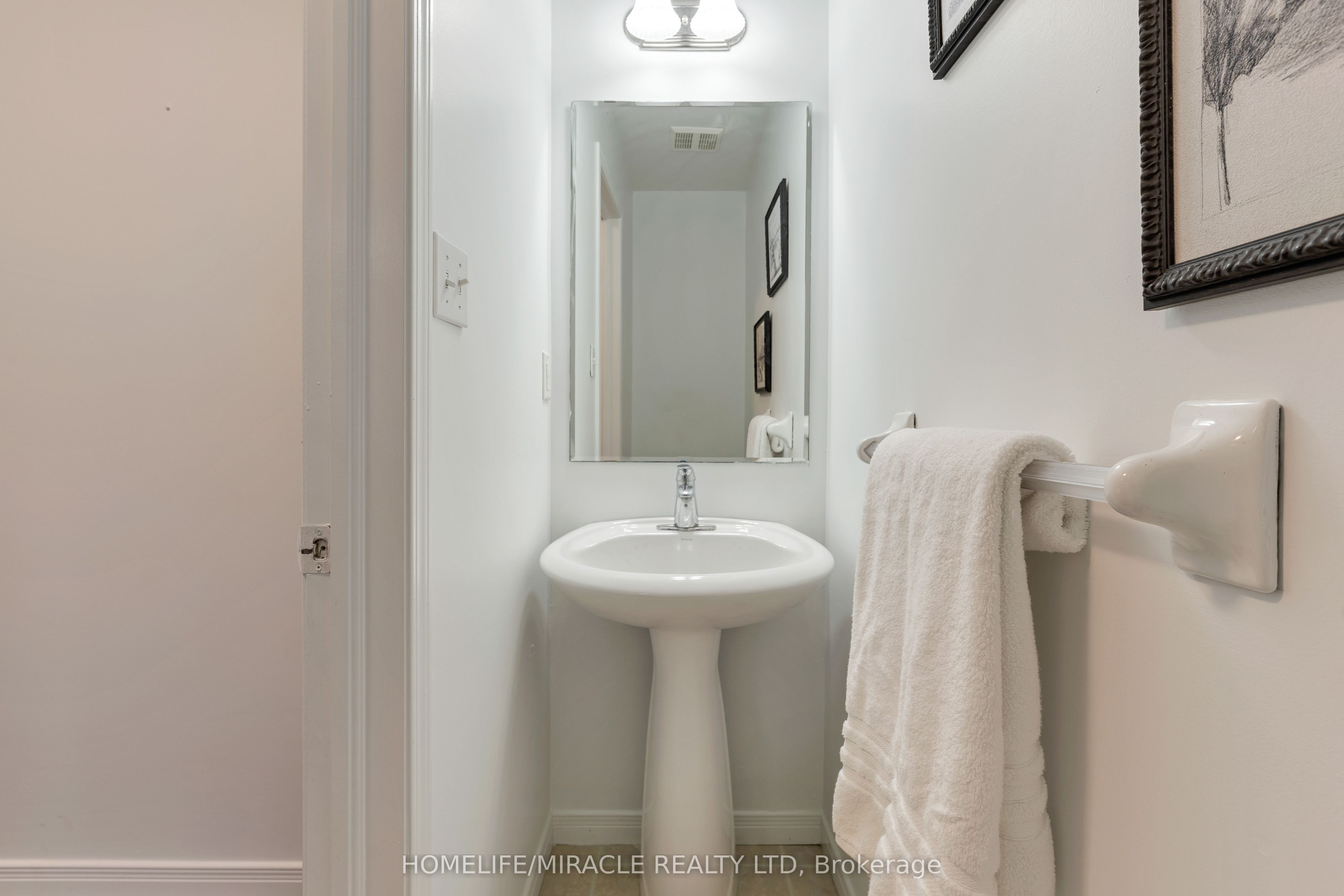 756 Karlsfeld Road Property Photo 32