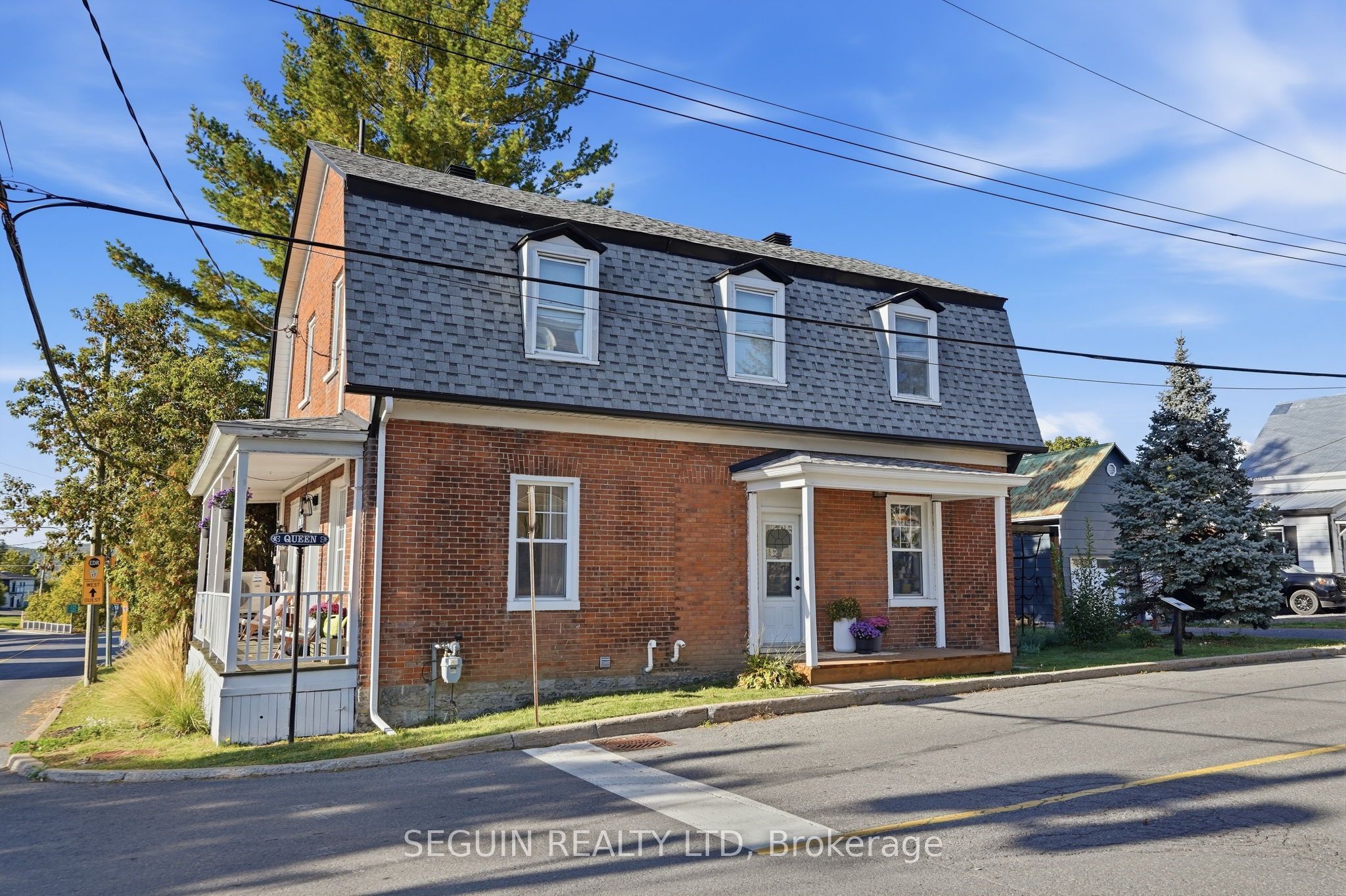 31 John Street Property Photo 3