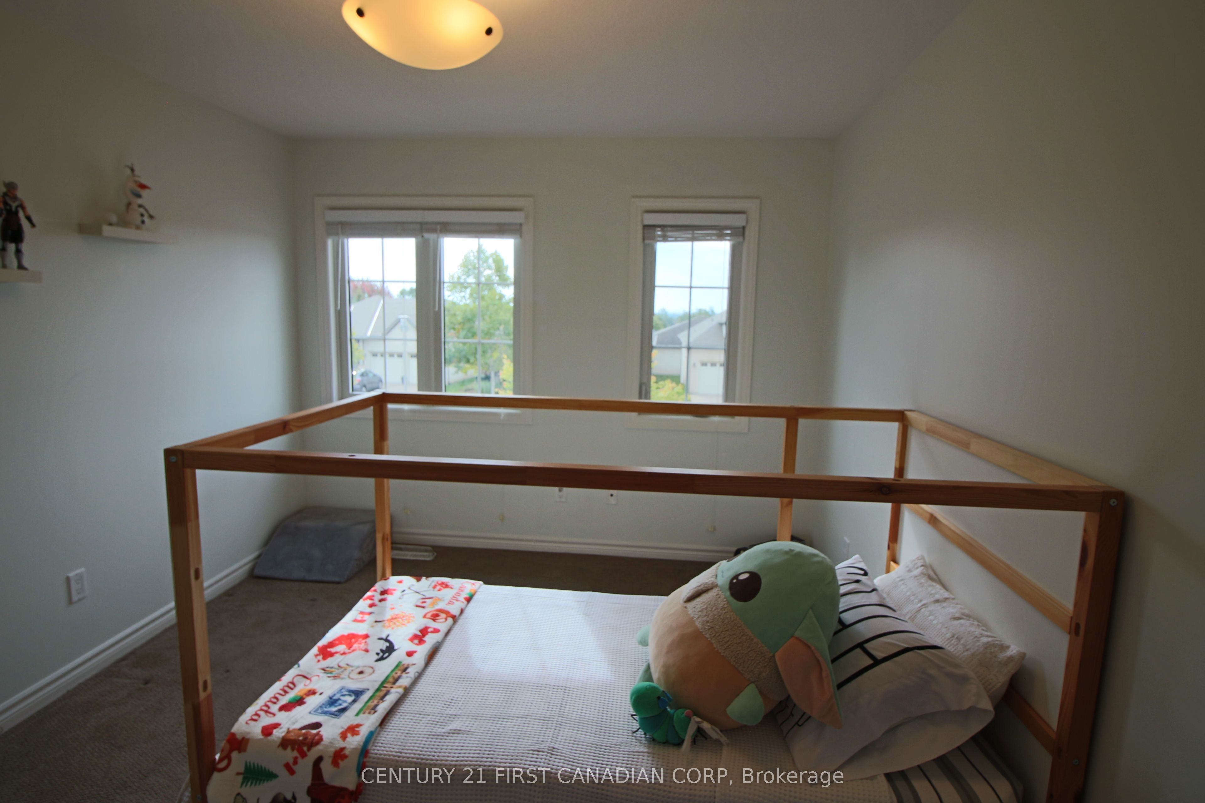 458 Blue Jay Drive 6 Property Photo 28