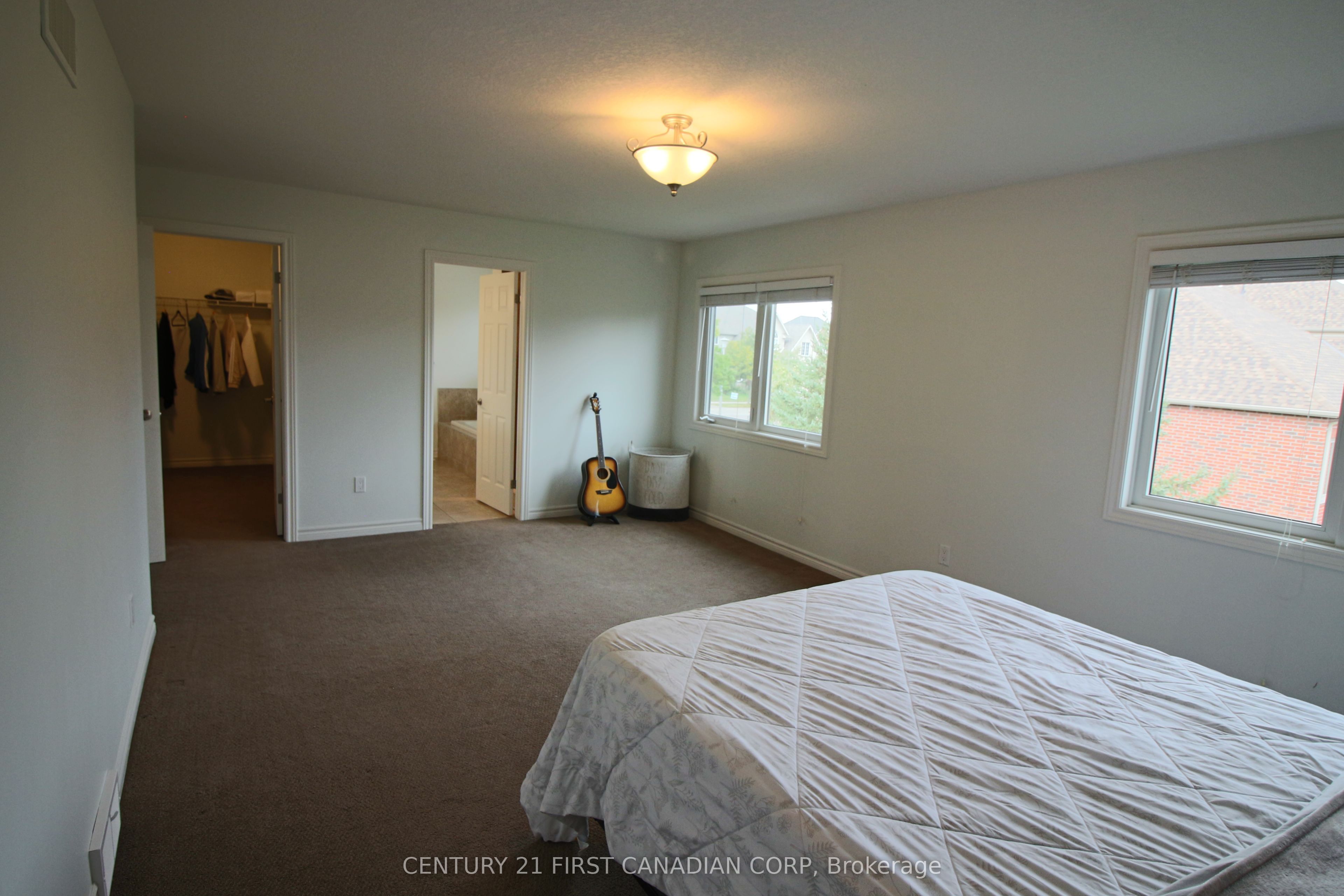 458 Blue Jay Drive 6 Property Photo 33