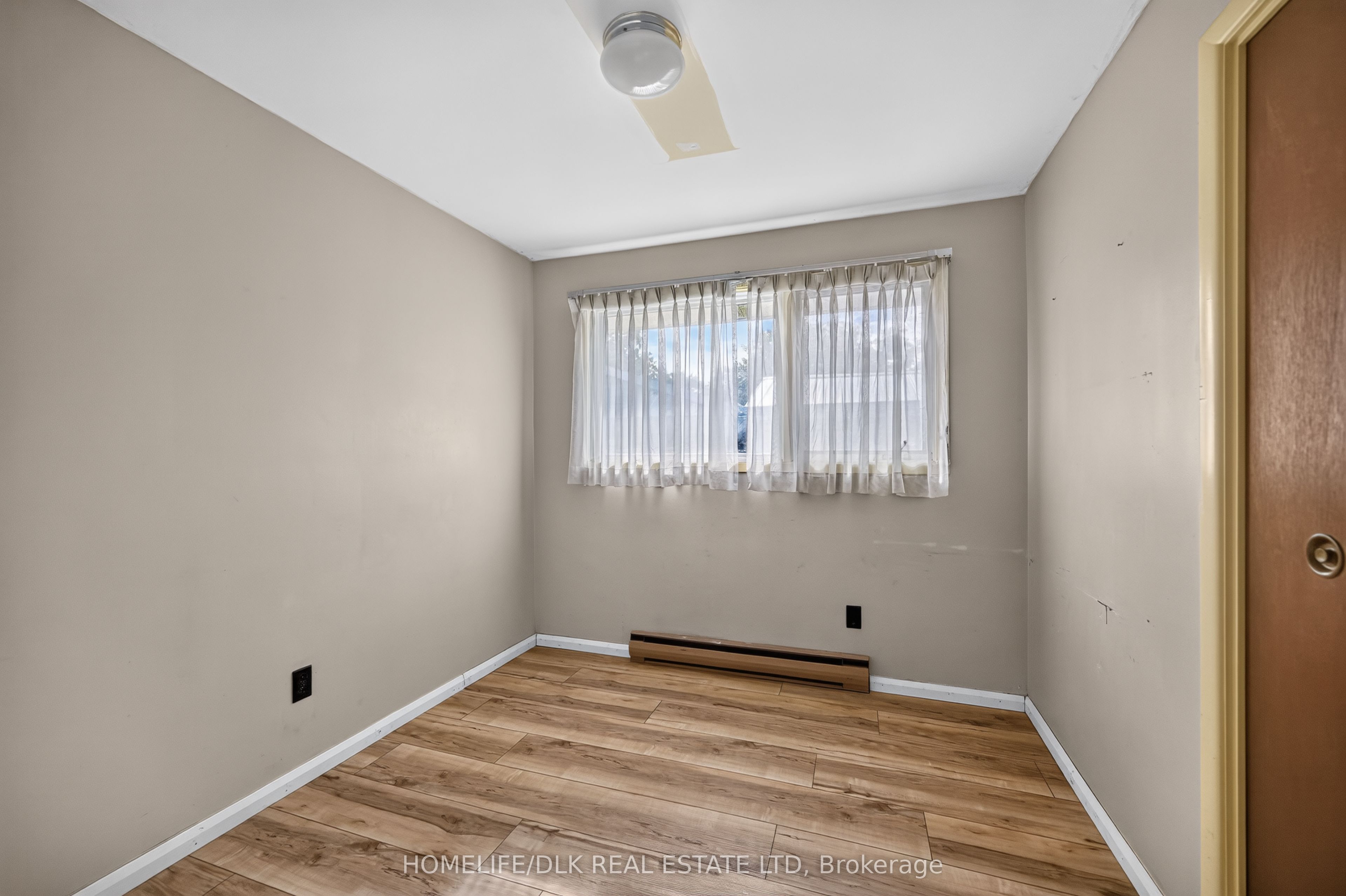 961 Massie Drive W Property Photo 22