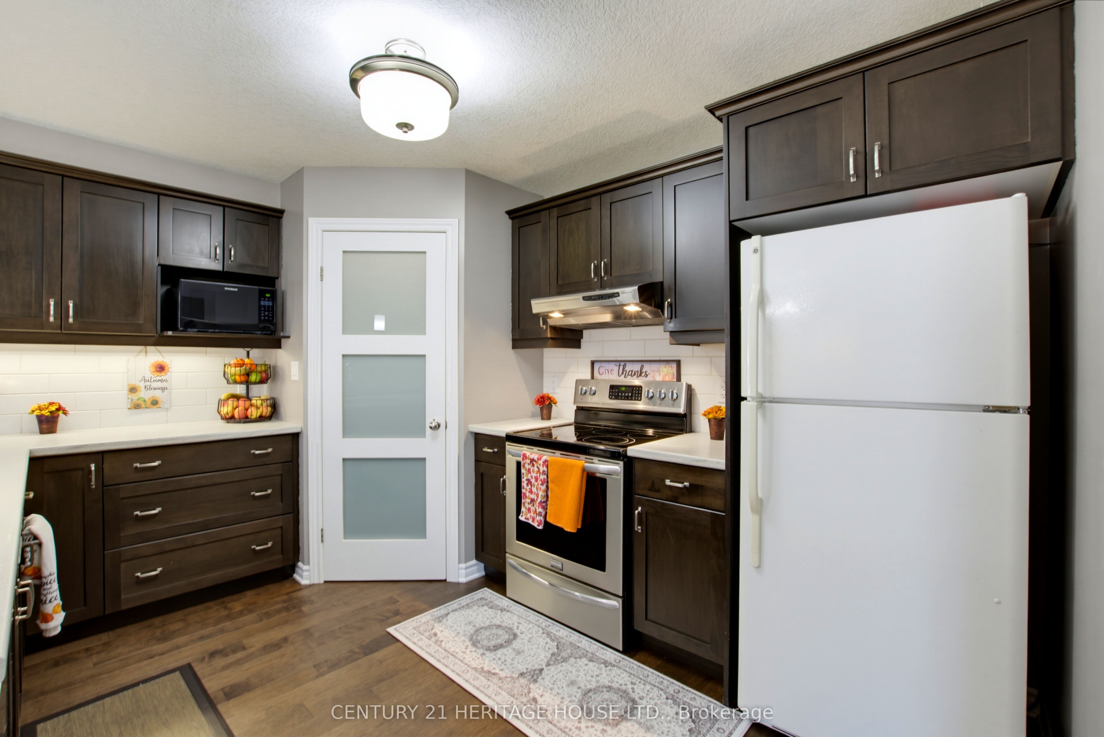 193 Tarry Parkway Property Photo 18