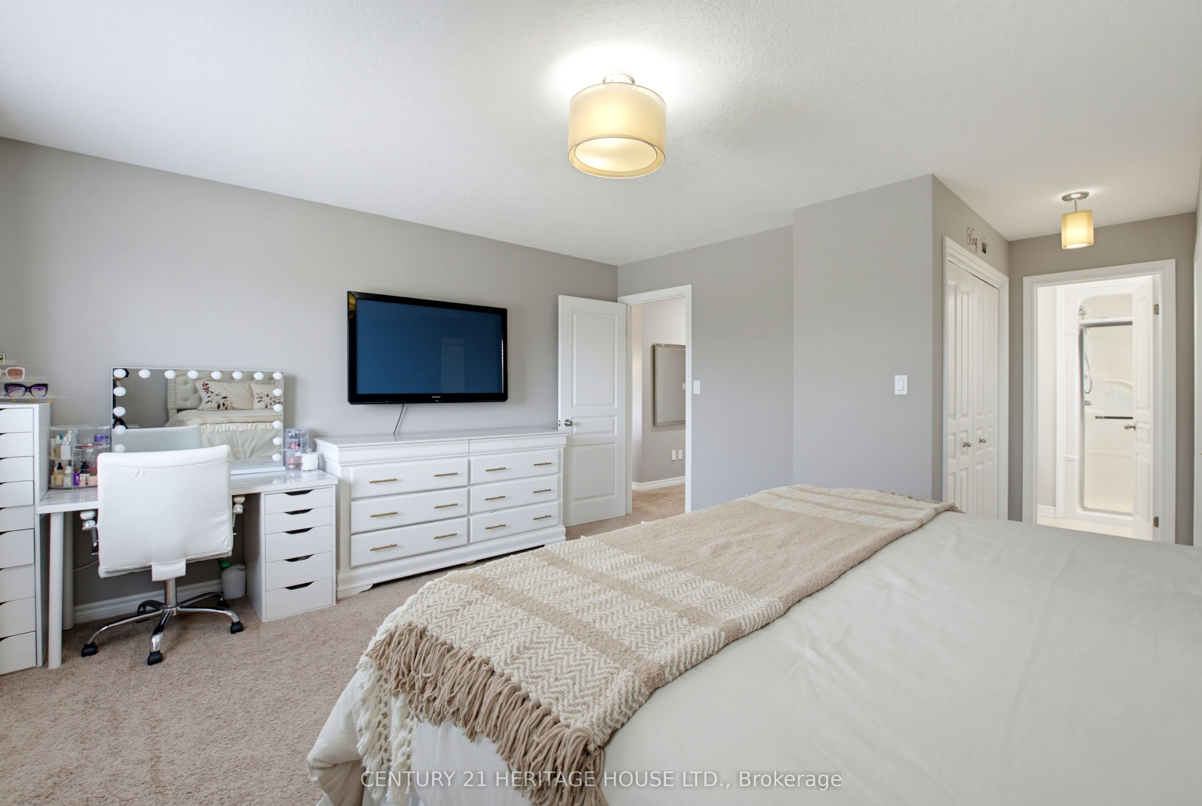 193 Tarry Parkway Property Photo 24