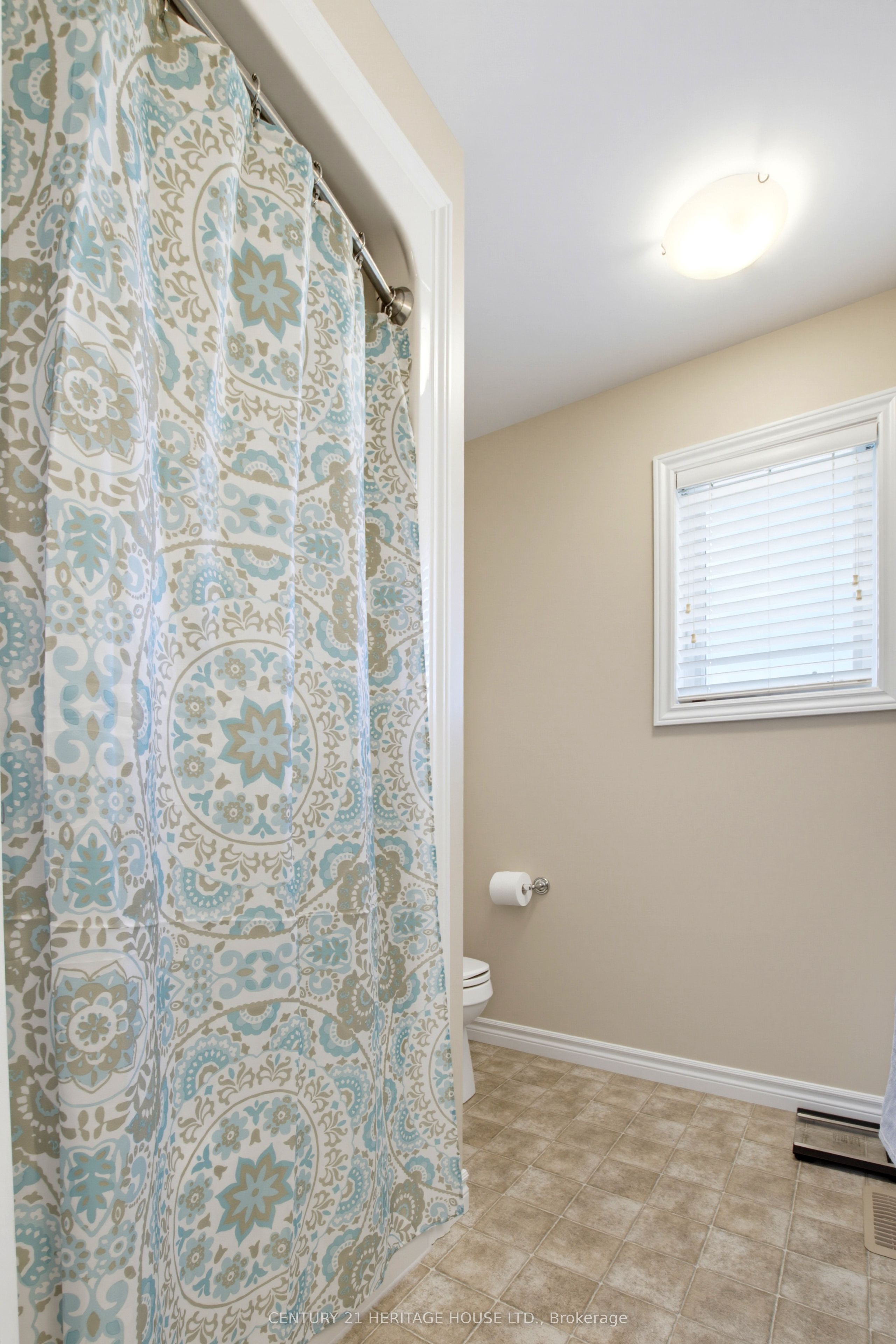 193 Tarry Parkway Property Photo 36