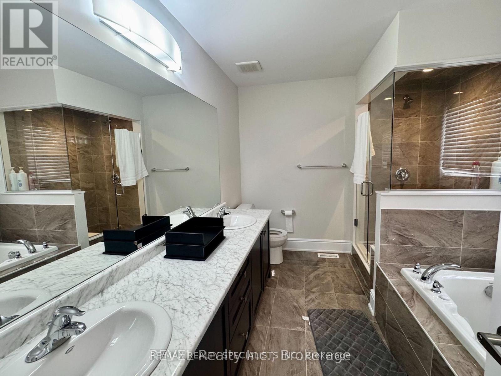 8619 Chickory Trail Property Photo 22